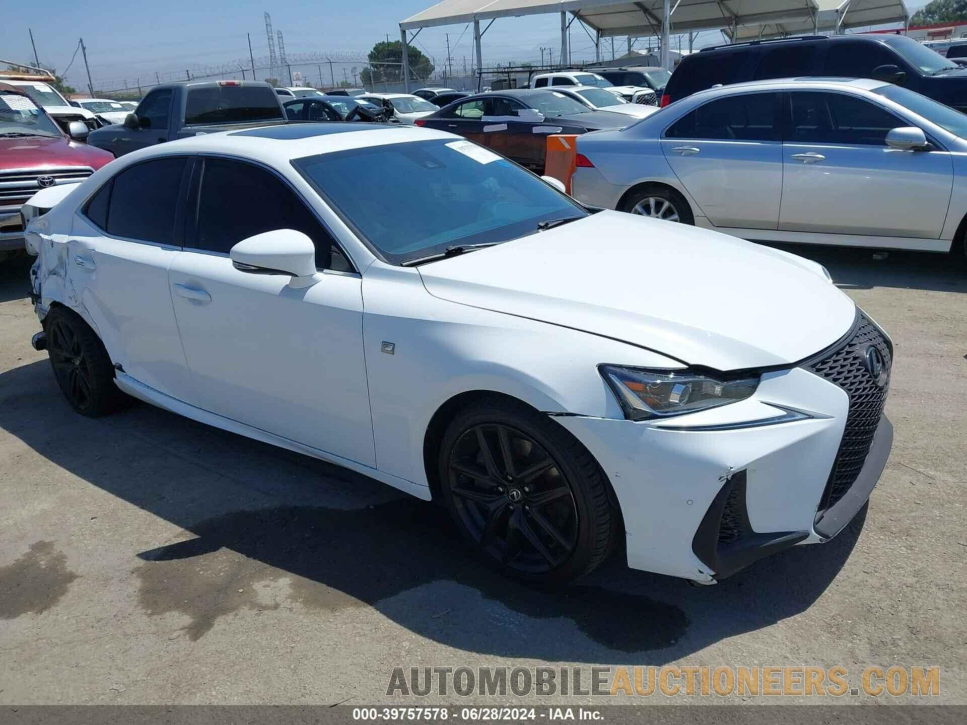 JTHGA1D25L5104440 LEXUS IS 2020