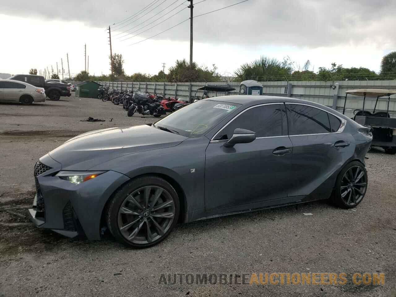 JTHGZ1B20M5037632 LEXUS IS 2021