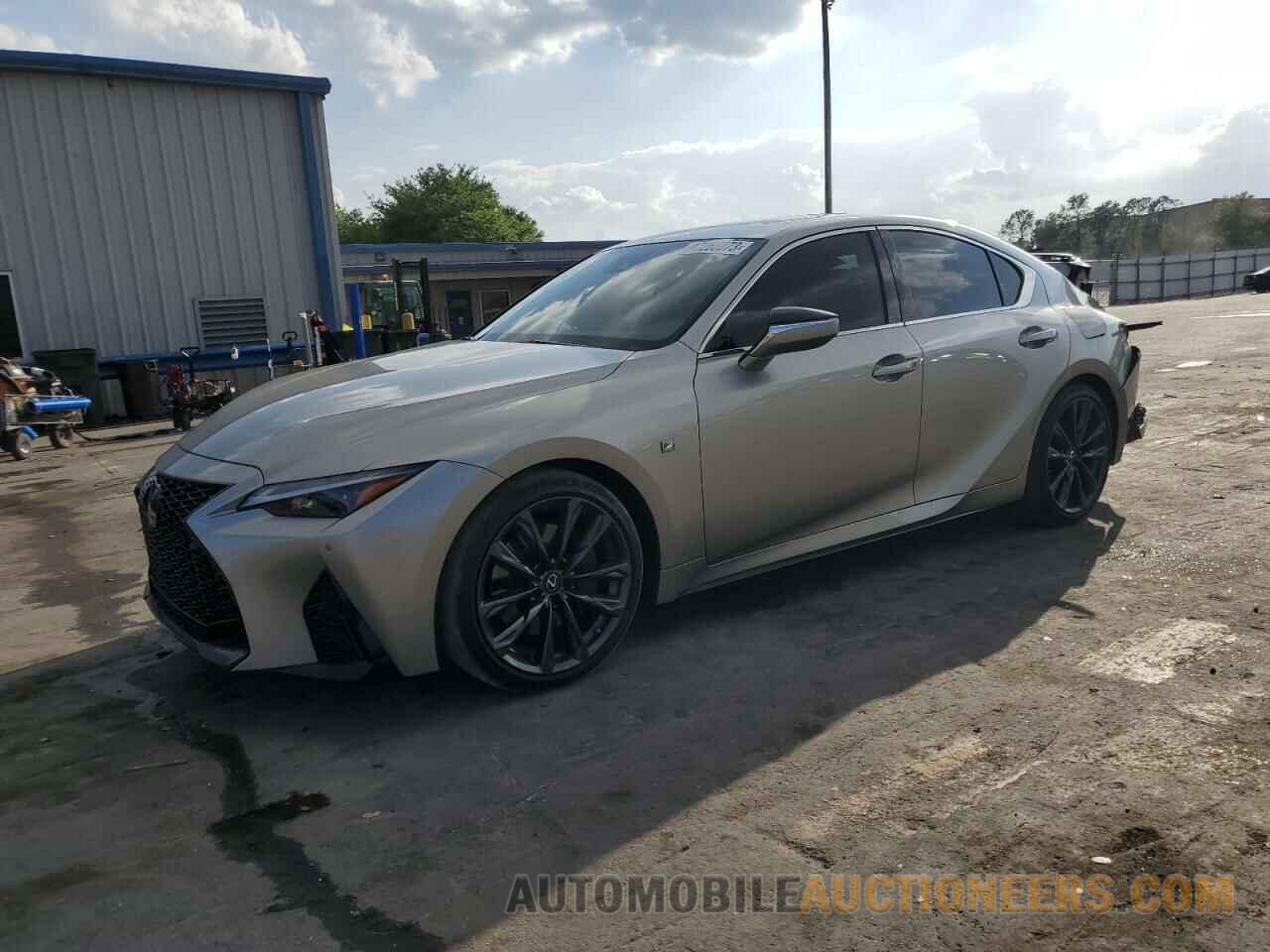 JTHGZ1B22M5045912 LEXUS IS 2021