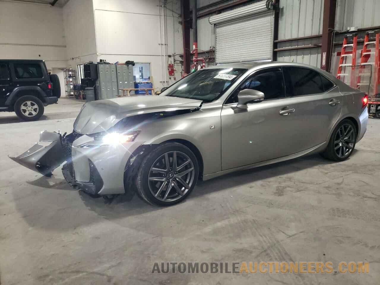 JTHGZ1B26L5035818 LEXUS IS 2020