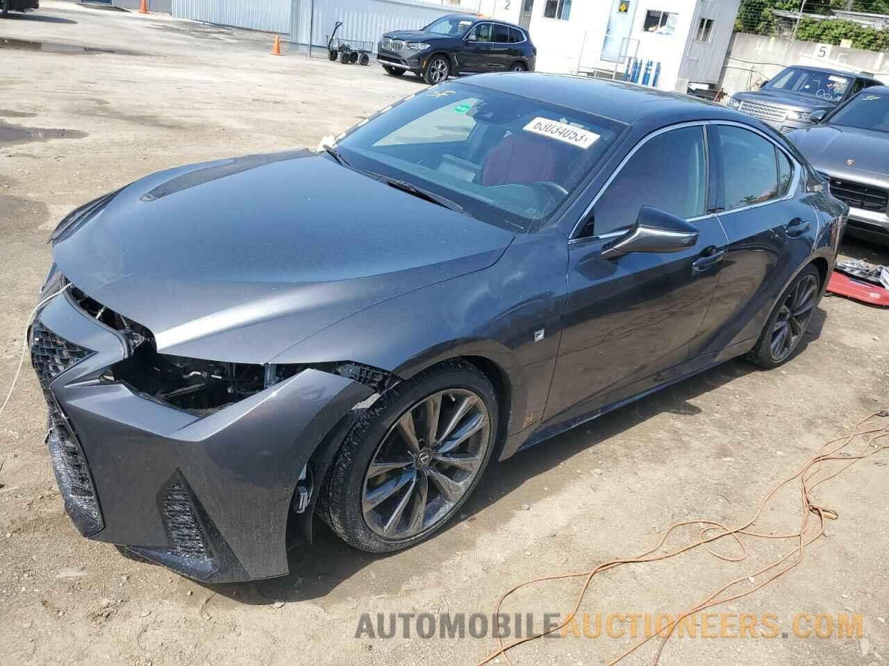 JTHGZ1B27M5037868 LEXUS IS 2021