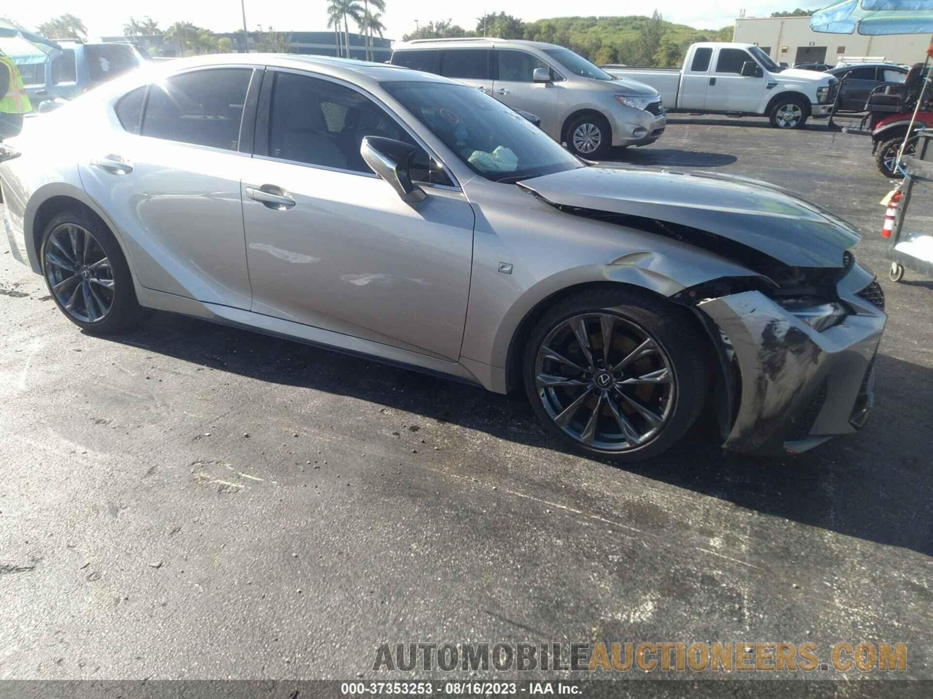 JTHGZ1B28P5061097 LEXUS IS 2023