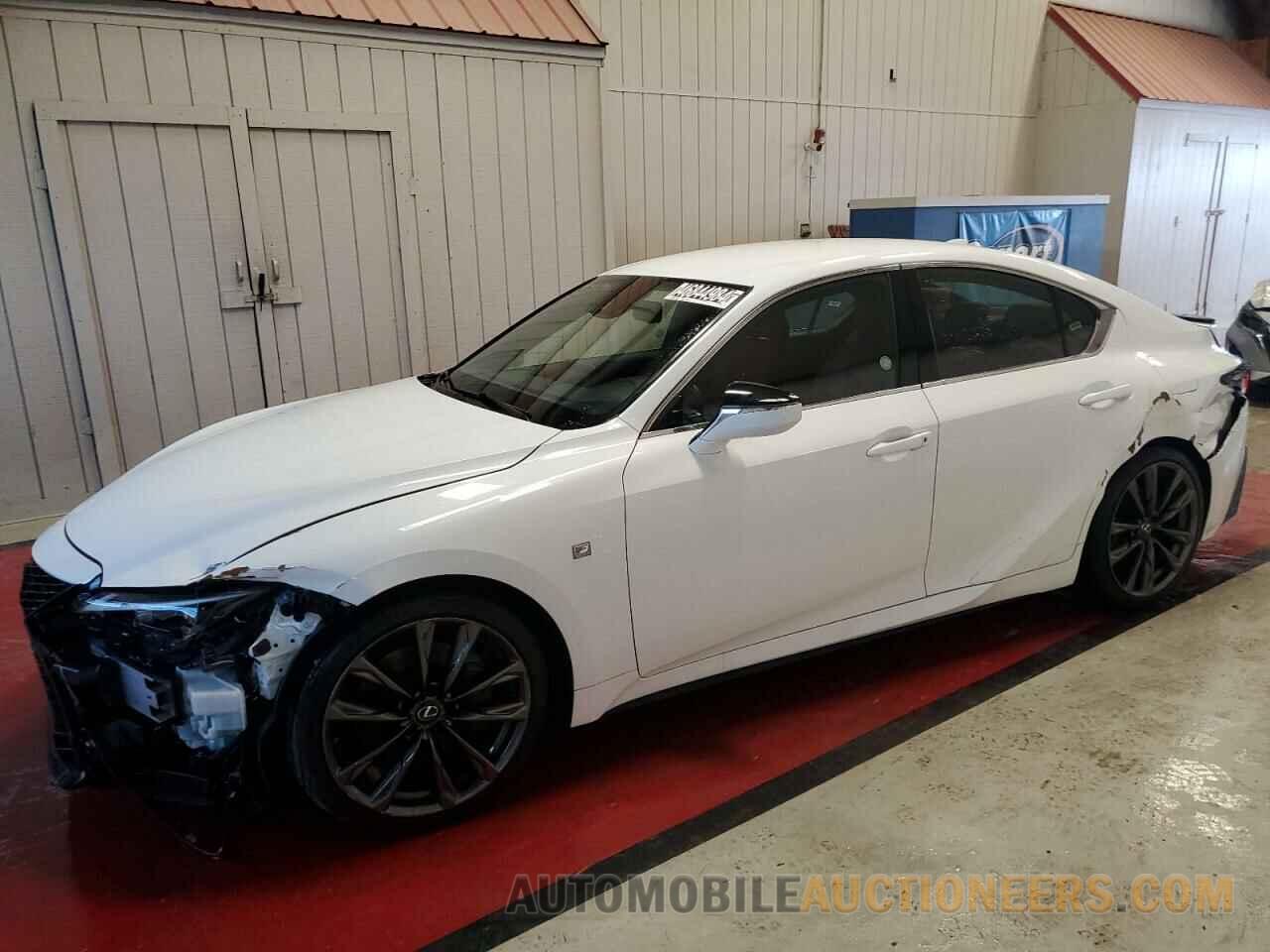 JTHGZ1B29M5040397 LEXUS IS 2021