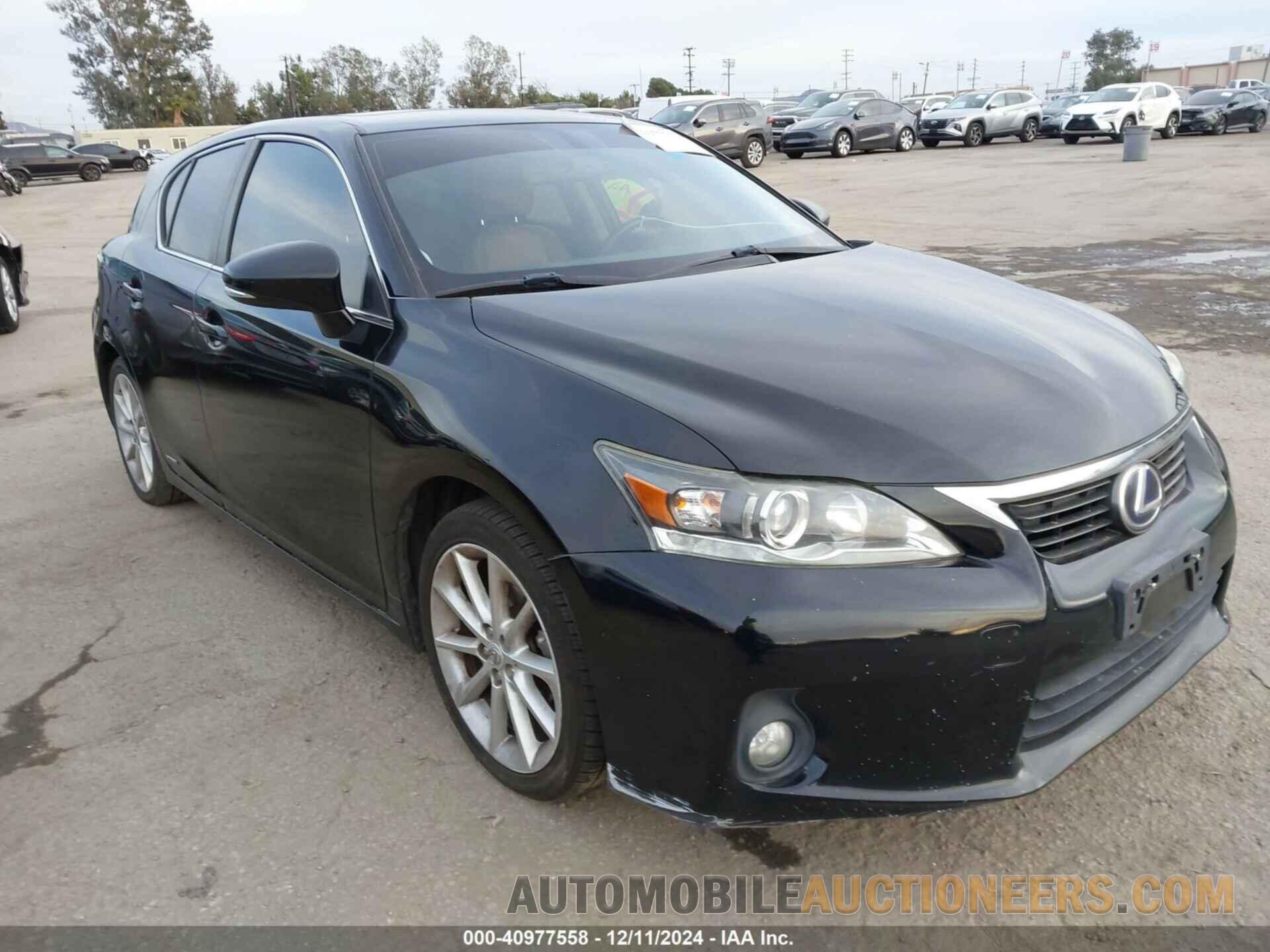 JTHKD5BH0D2172180 LEXUS CT 200H 2013