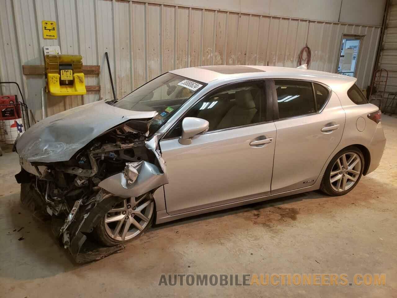 JTHKD5BH0G2267374 LEXUS CT 200 2016