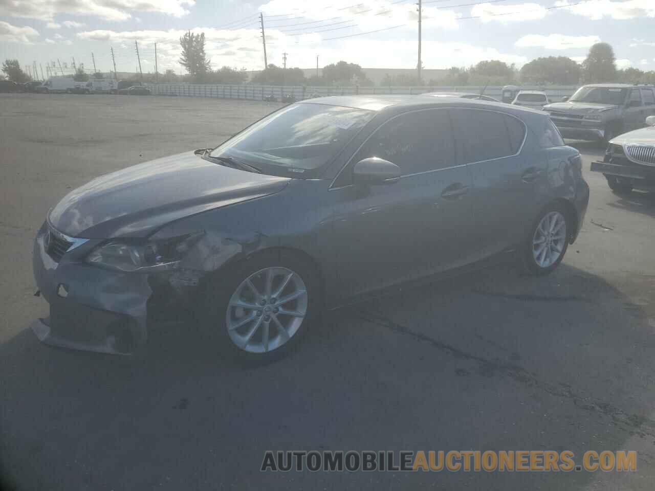 JTHKD5BH1C2062396 LEXUS CT 200 2012