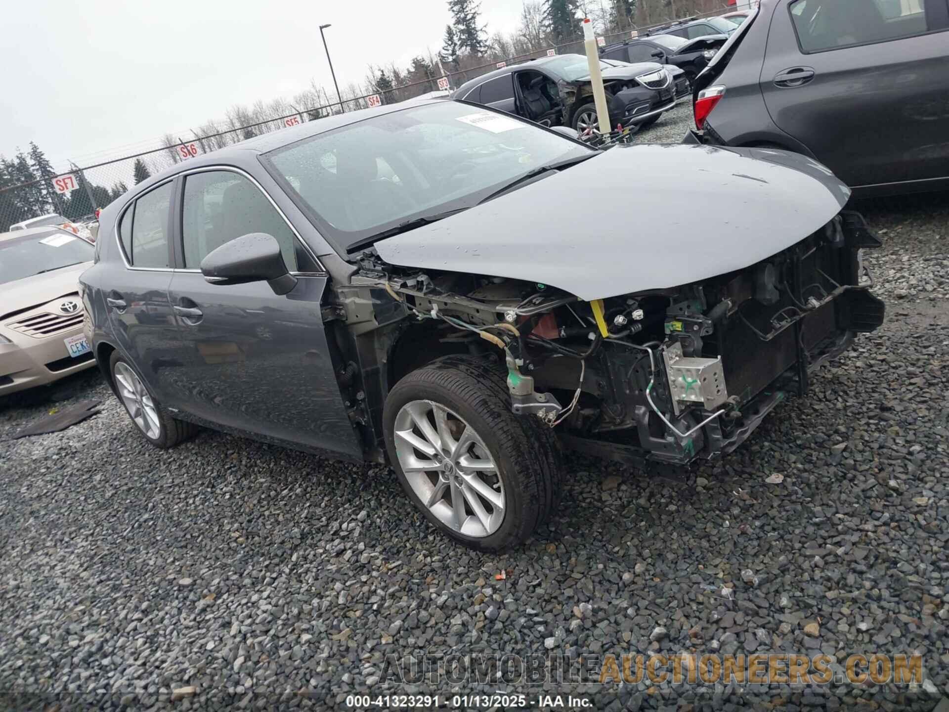 JTHKD5BH1D2123411 LEXUS CT 200H 2013