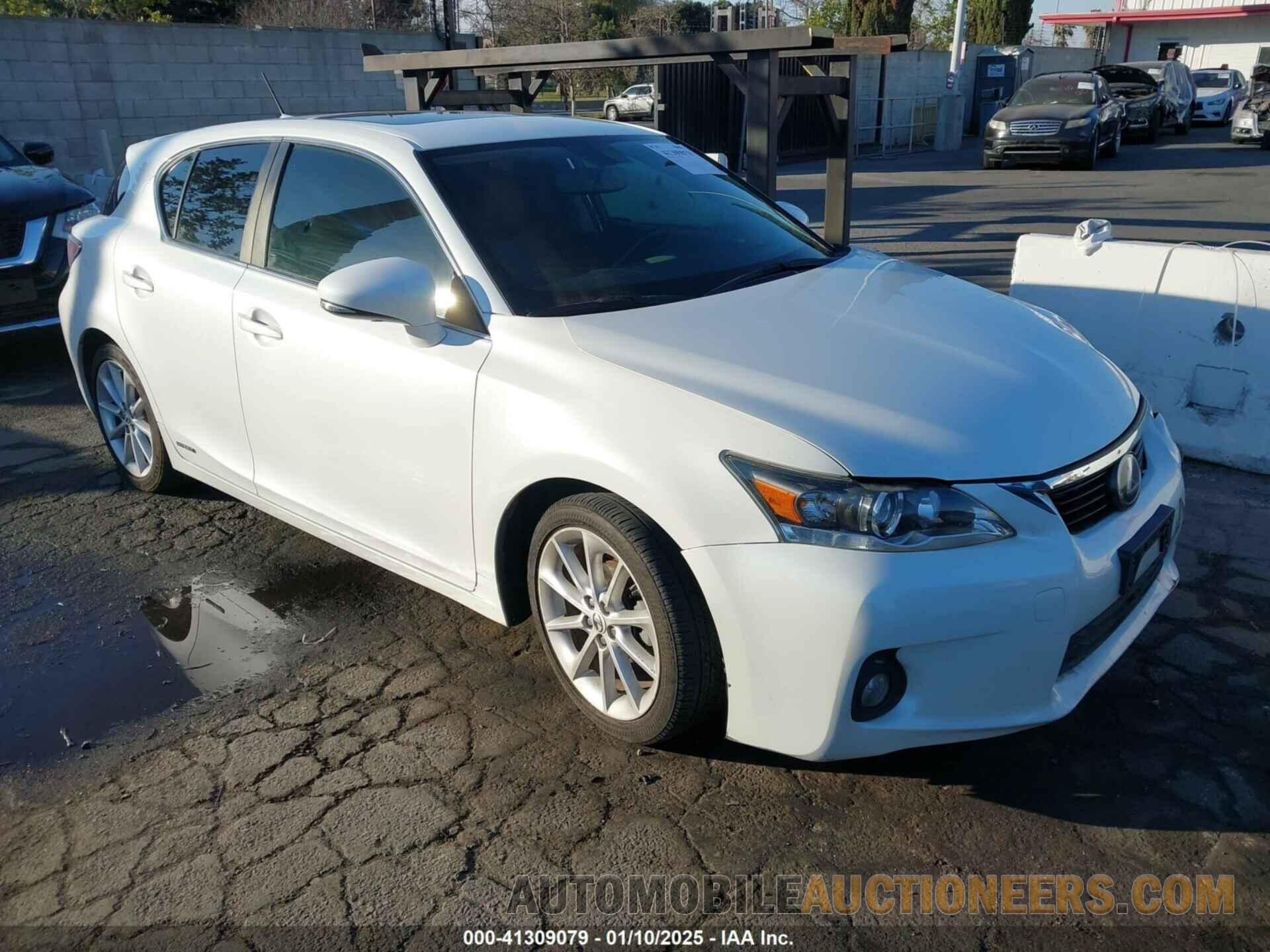 JTHKD5BH1D2170289 LEXUS CT 200H 2013