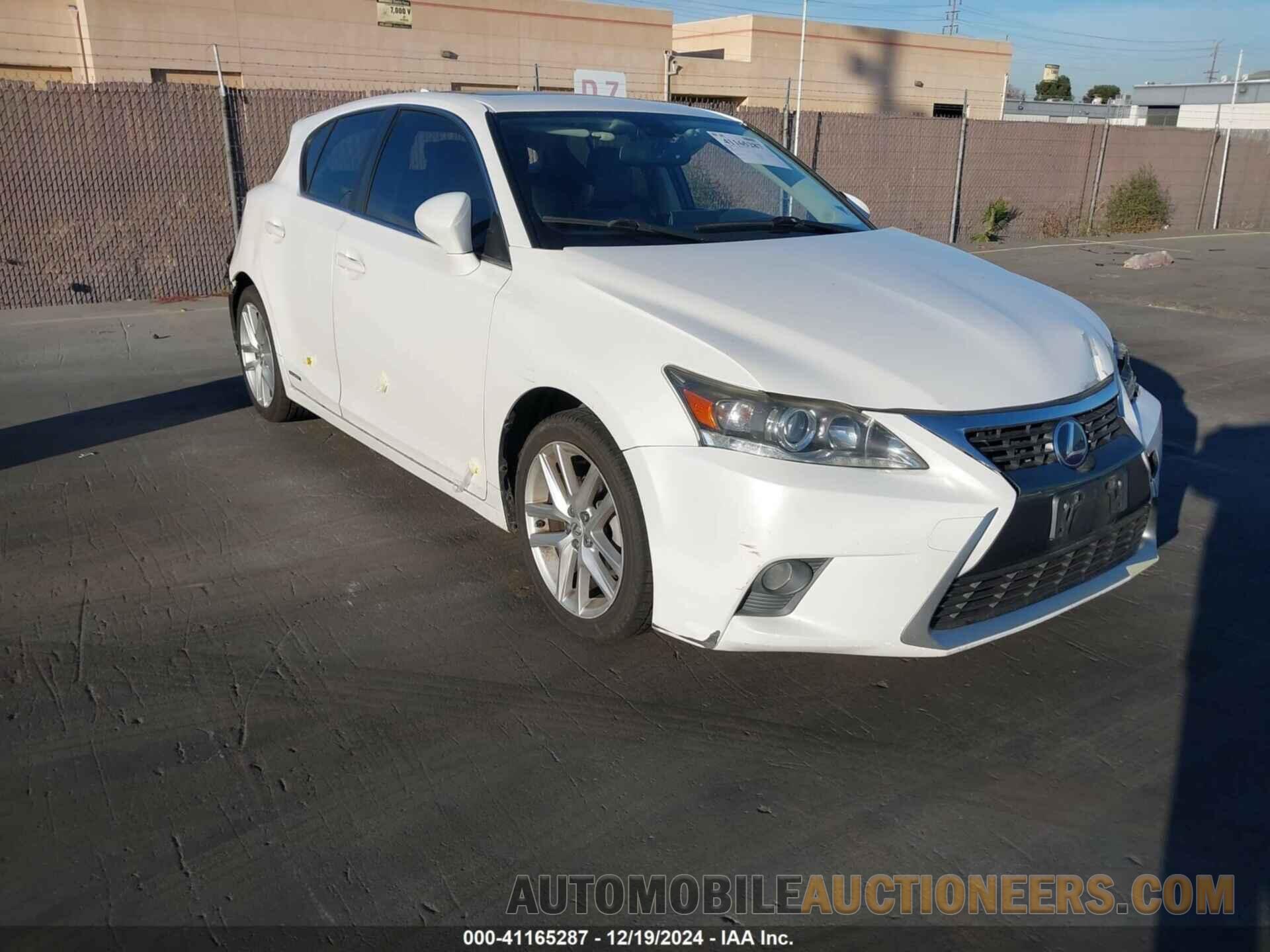 JTHKD5BH2F2225318 LEXUS CT 200H 2015