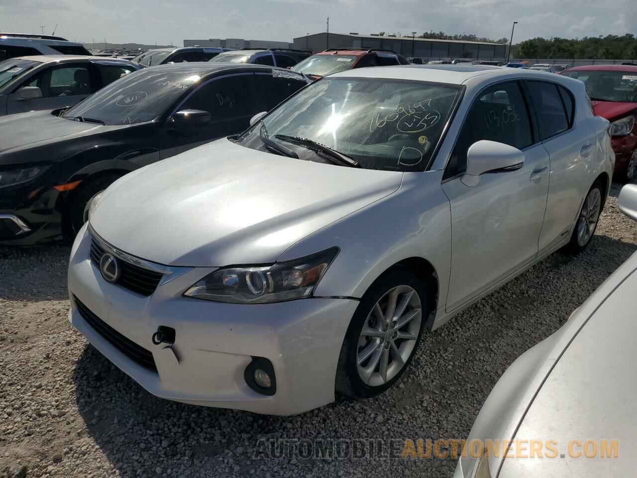 JTHKD5BH3D2161819 LEXUS CT 200 2013