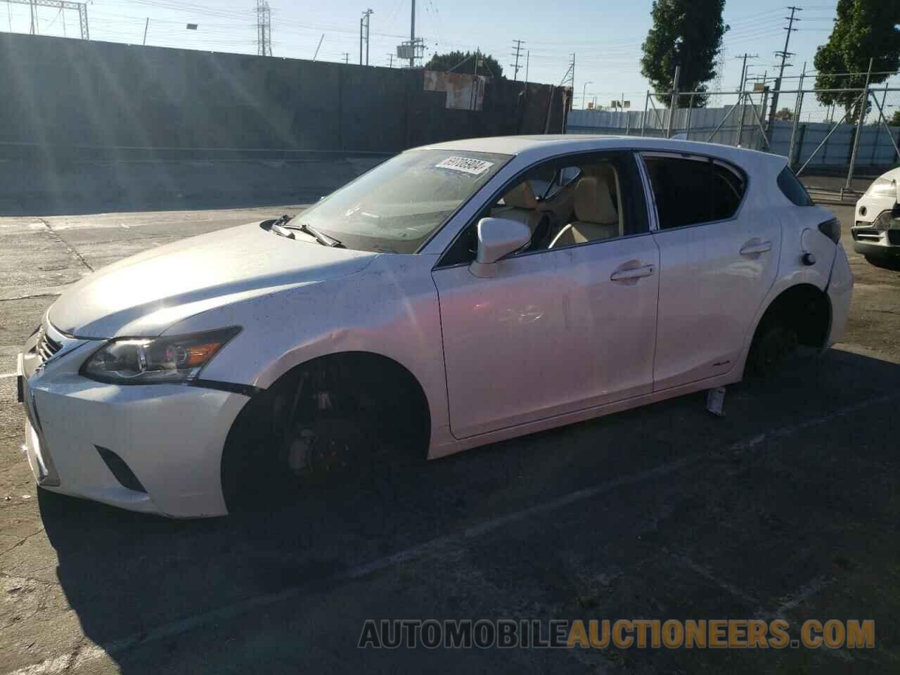 JTHKD5BH3H2281738 LEXUS CT 200 2017