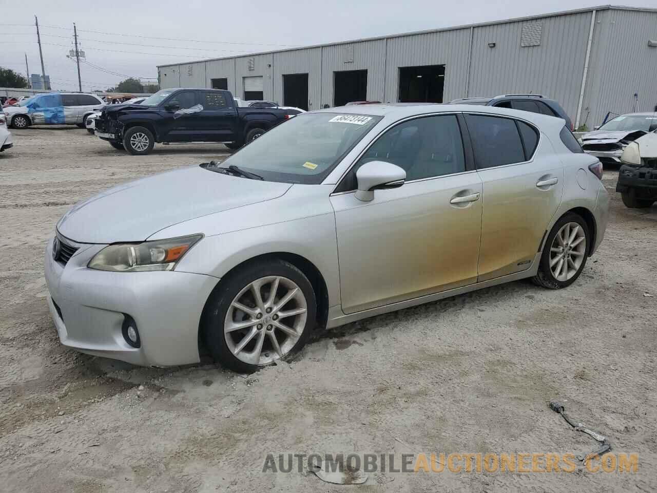 JTHKD5BH4B2011201 LEXUS CT 200 2011