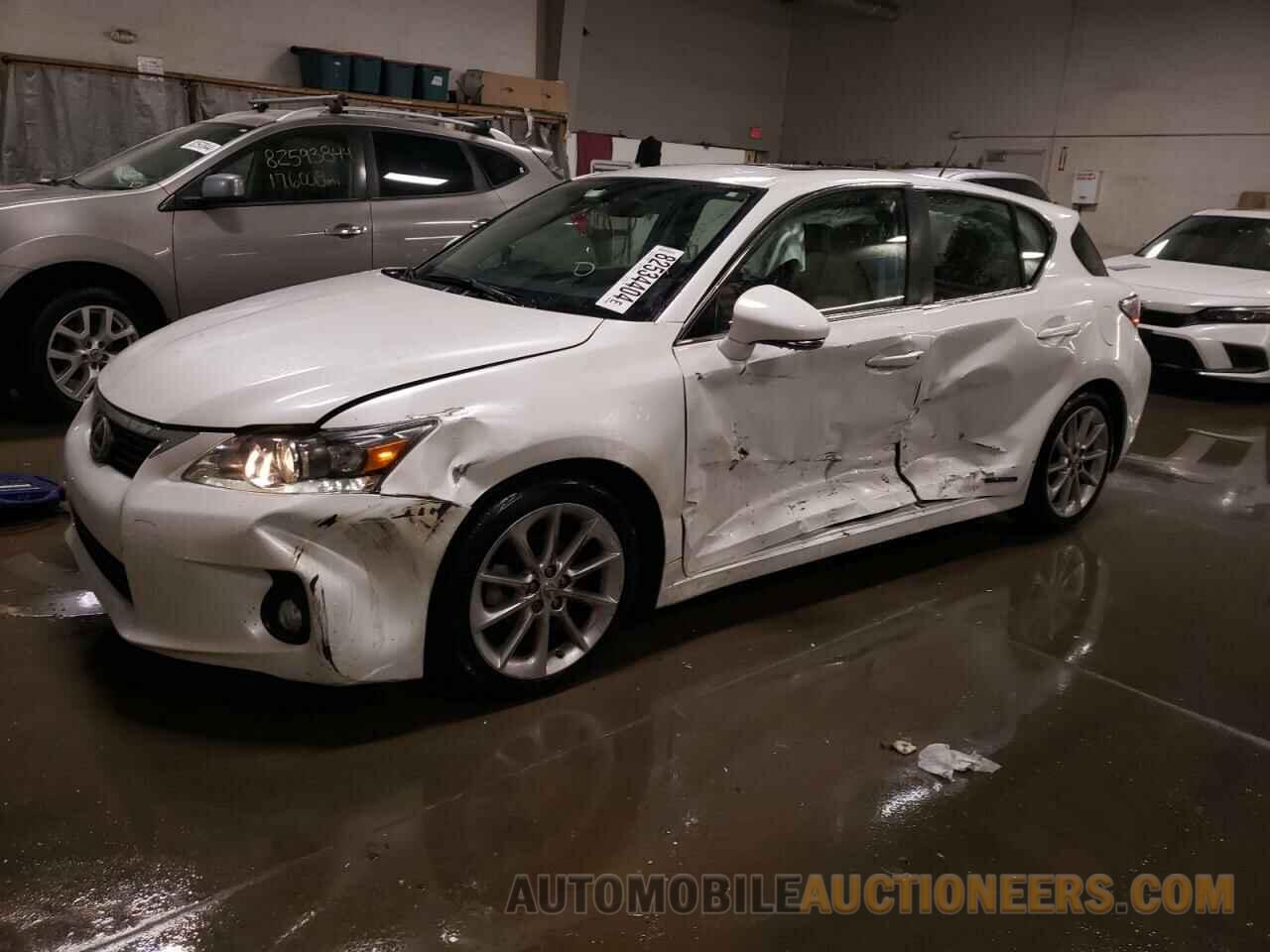 JTHKD5BH4C2104107 LEXUS CT 200 2012