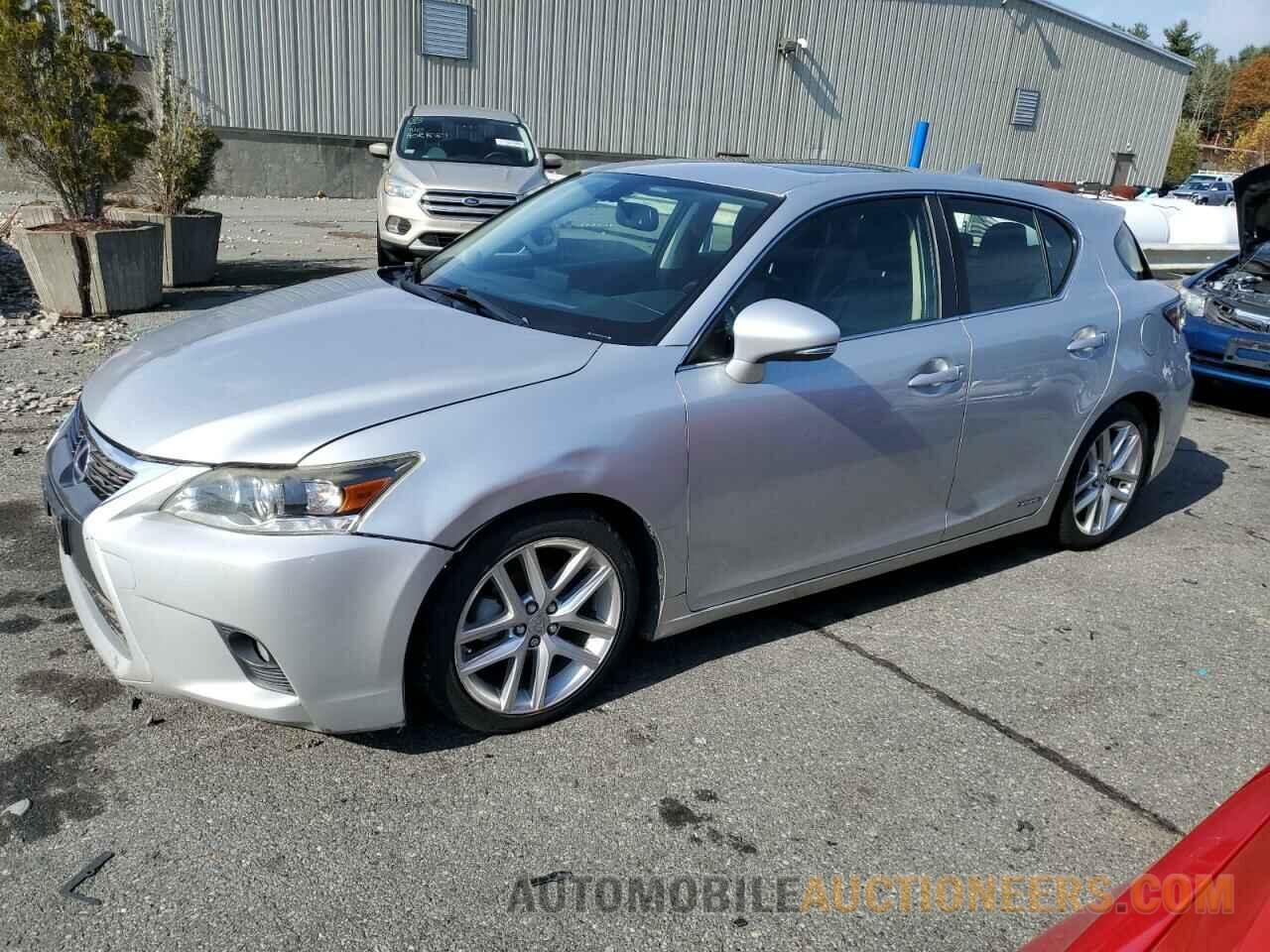 JTHKD5BH5F2216581 LEXUS CT 200 2015