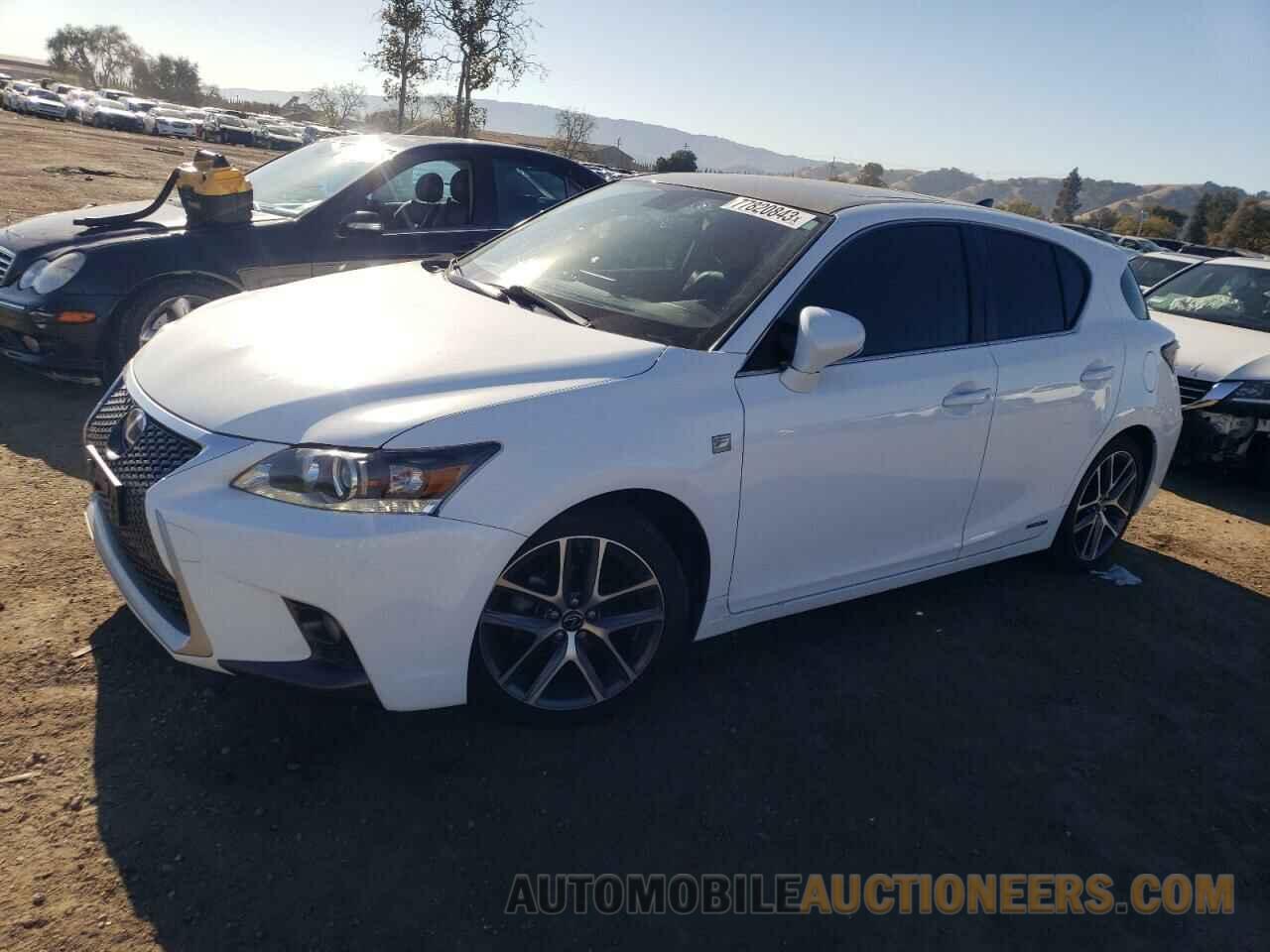 JTHKD5BH5F2236040 LEXUS CT 200 2015