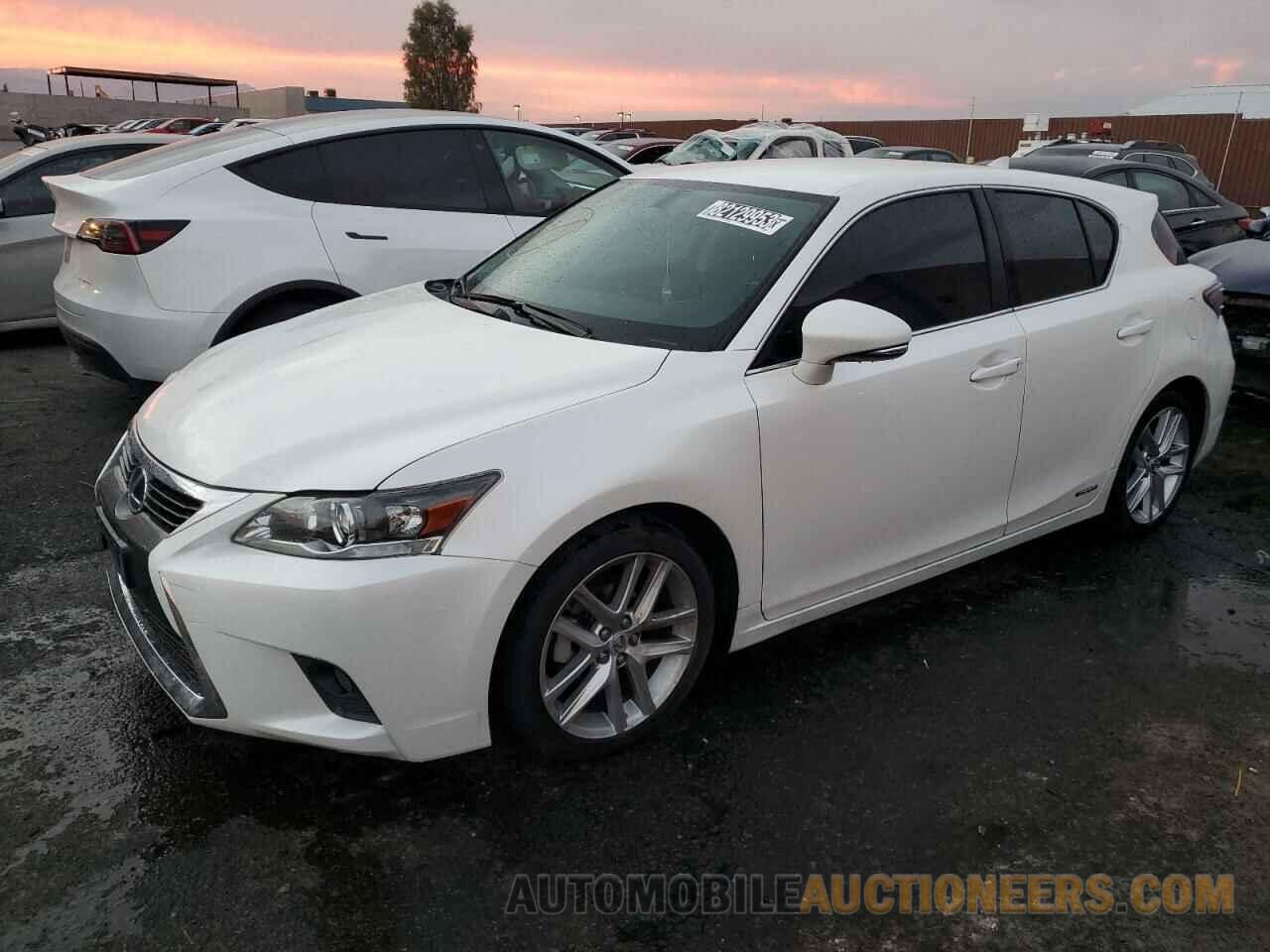 JTHKD5BH6H2296685 LEXUS CT 200 2017