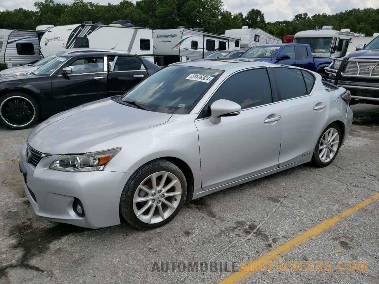 JTHKD5BH7B2039090 LEXUS CT 200 2011