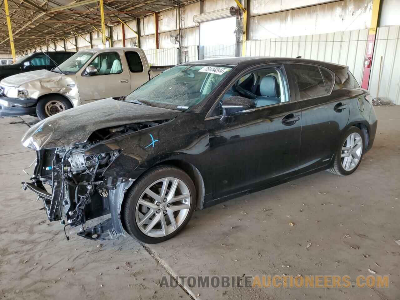 JTHKD5BH7F2215495 LEXUS CT 200 2015