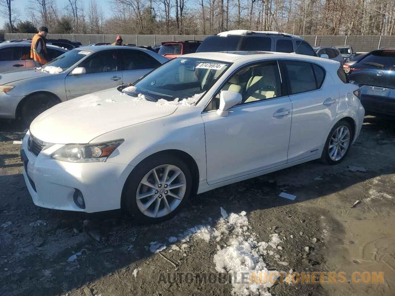 JTHKD5BH8D2147334 LEXUS CT 200 2013