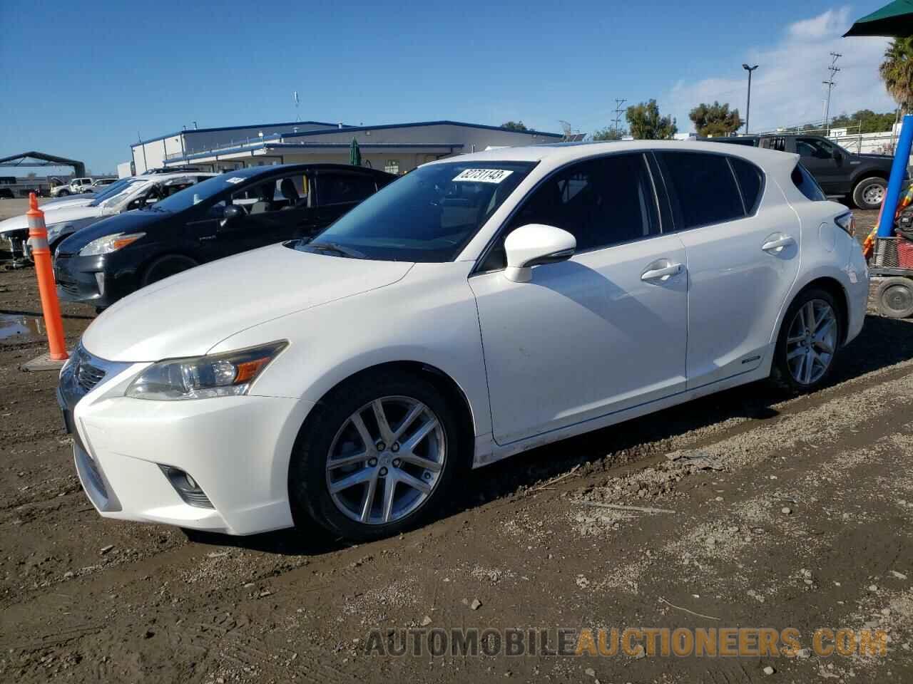 JTHKD5BH8F2227848 LEXUS CT 200 2015