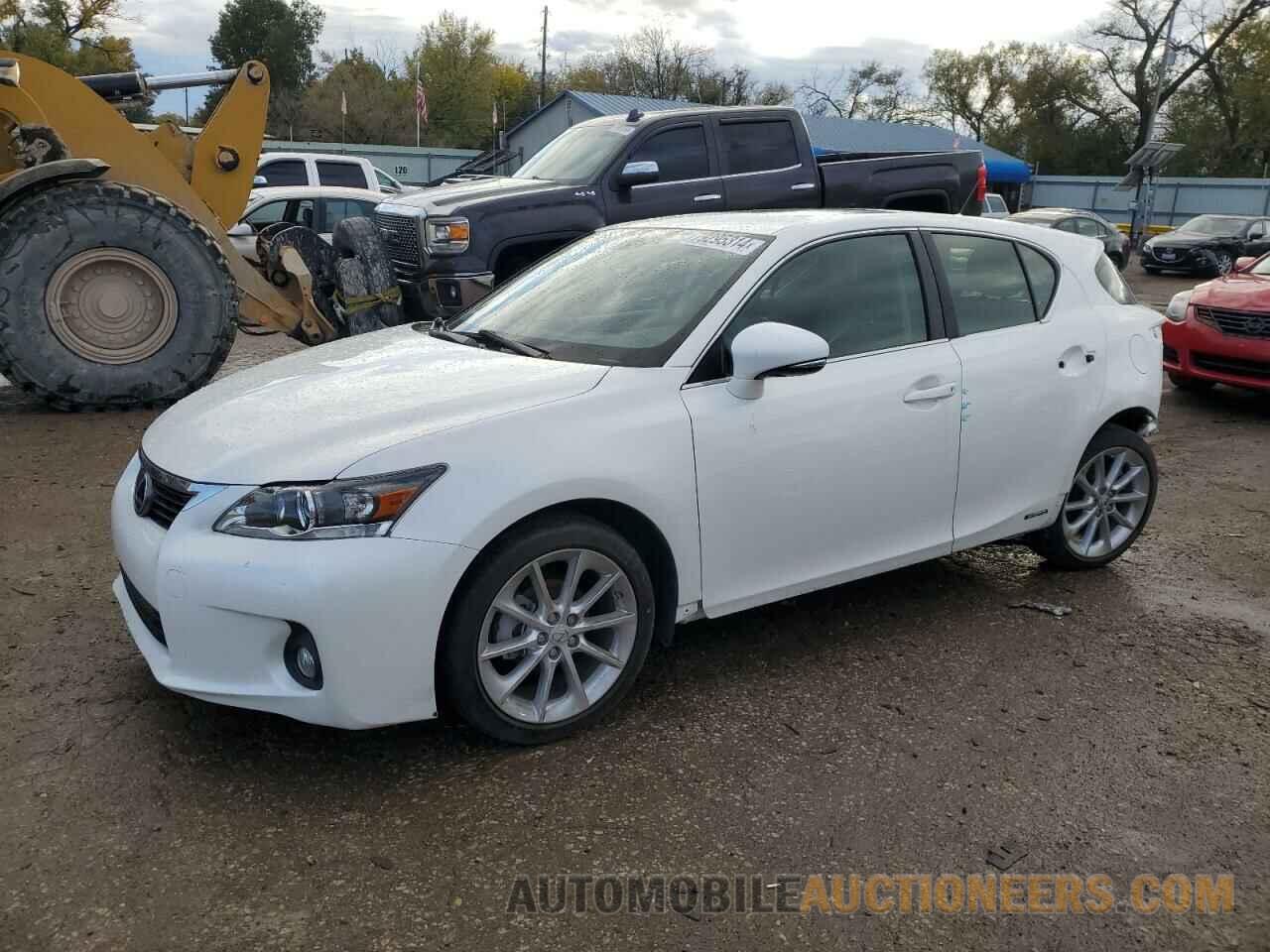 JTHKD5BH9C2088888 LEXUS CT 200 2012