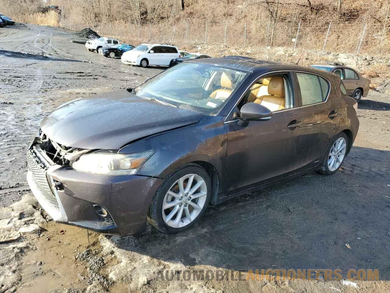 JTHKD5BHXC2049372 LEXUS CT 200 2012