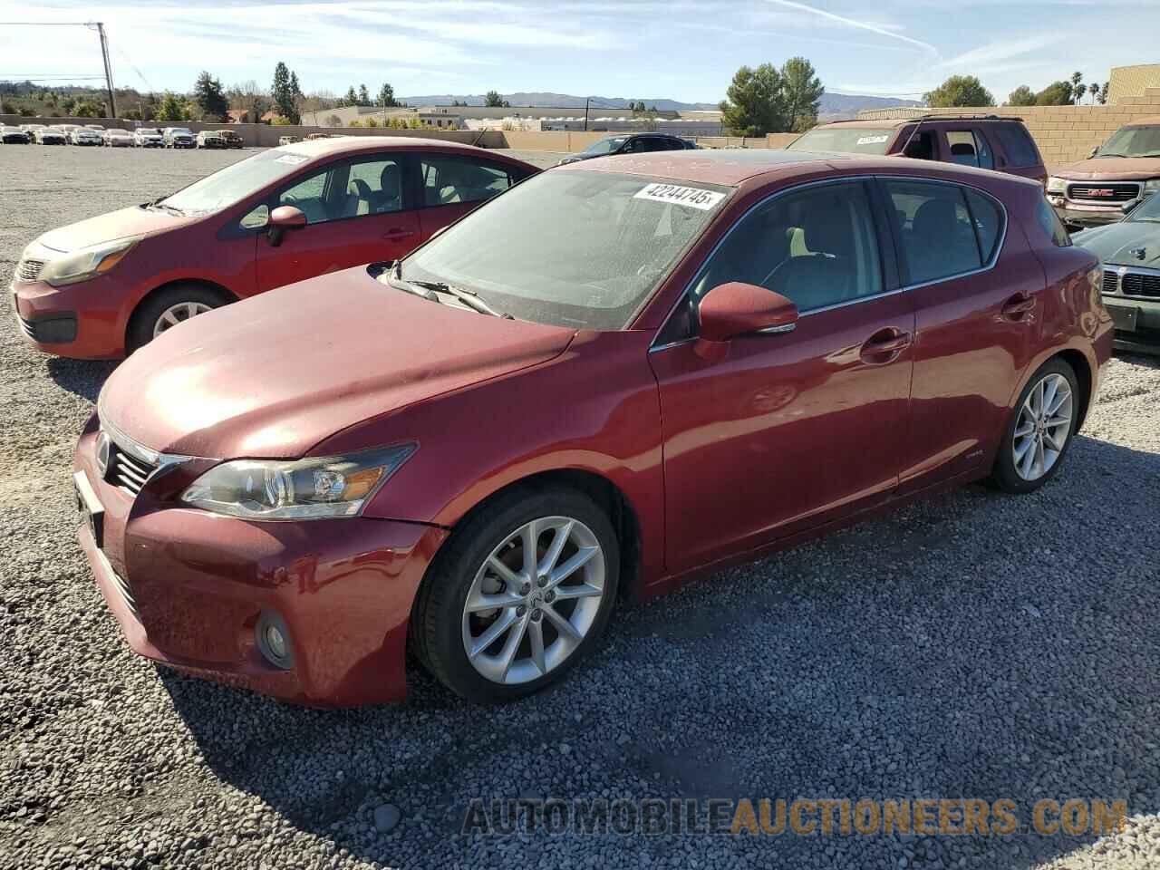 JTHKD5BHXD2131006 LEXUS CT 200 2013