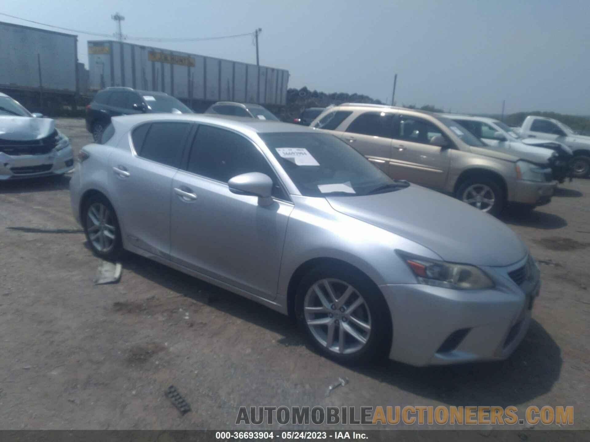 JTHKD5BHXF2226944 LEXUS CT 200H 2015