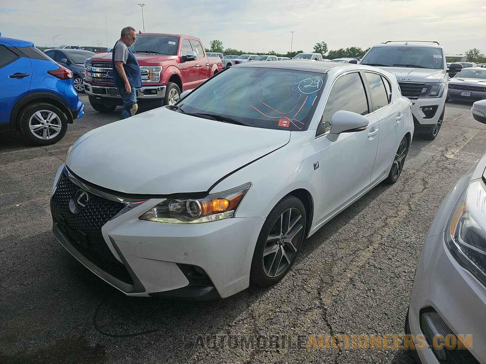 JTHKD5BHXF2232632 Lexus CT 2015