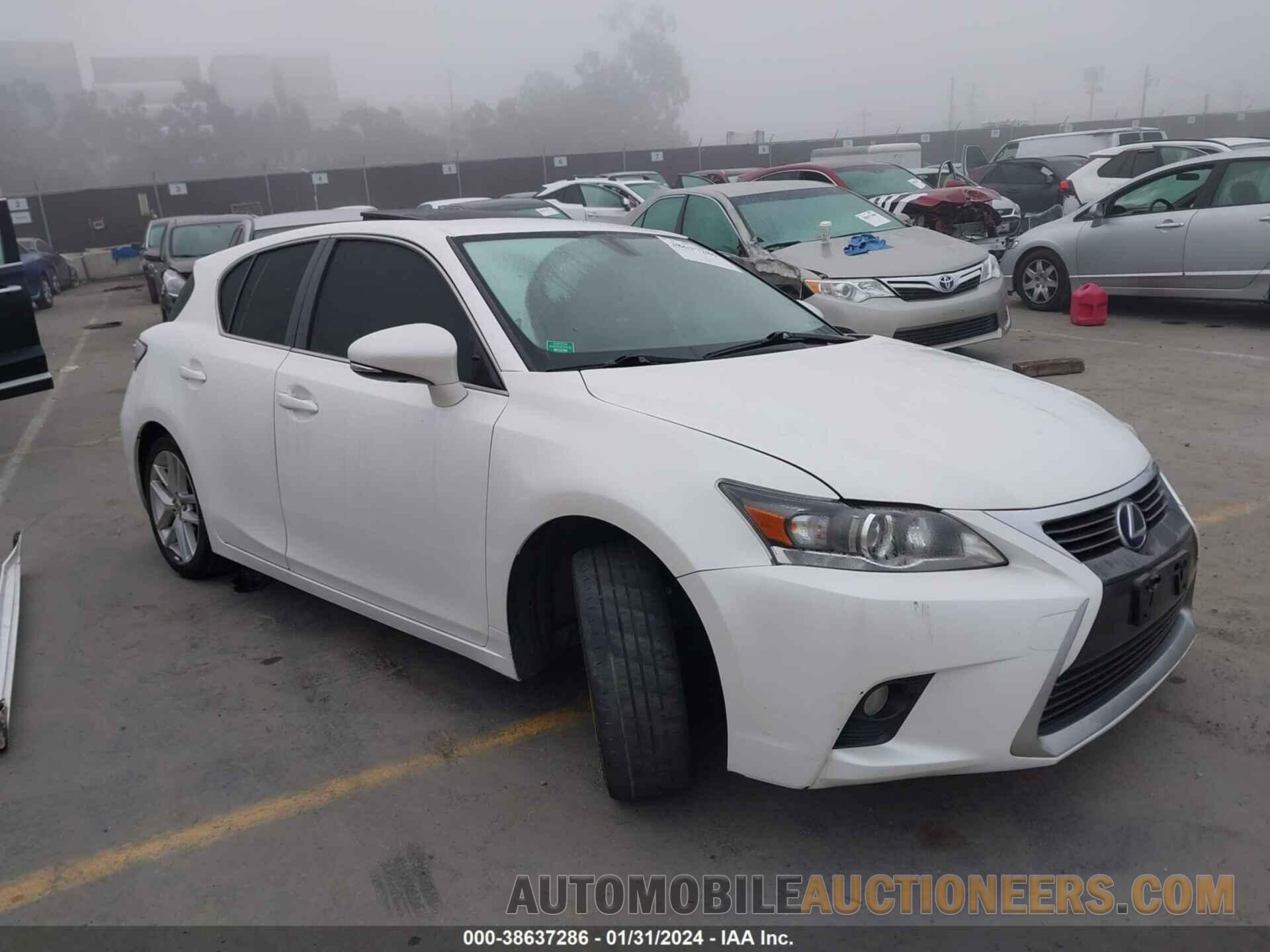 JTHKD5BHXH2279873 LEXUS CT 200H 2017