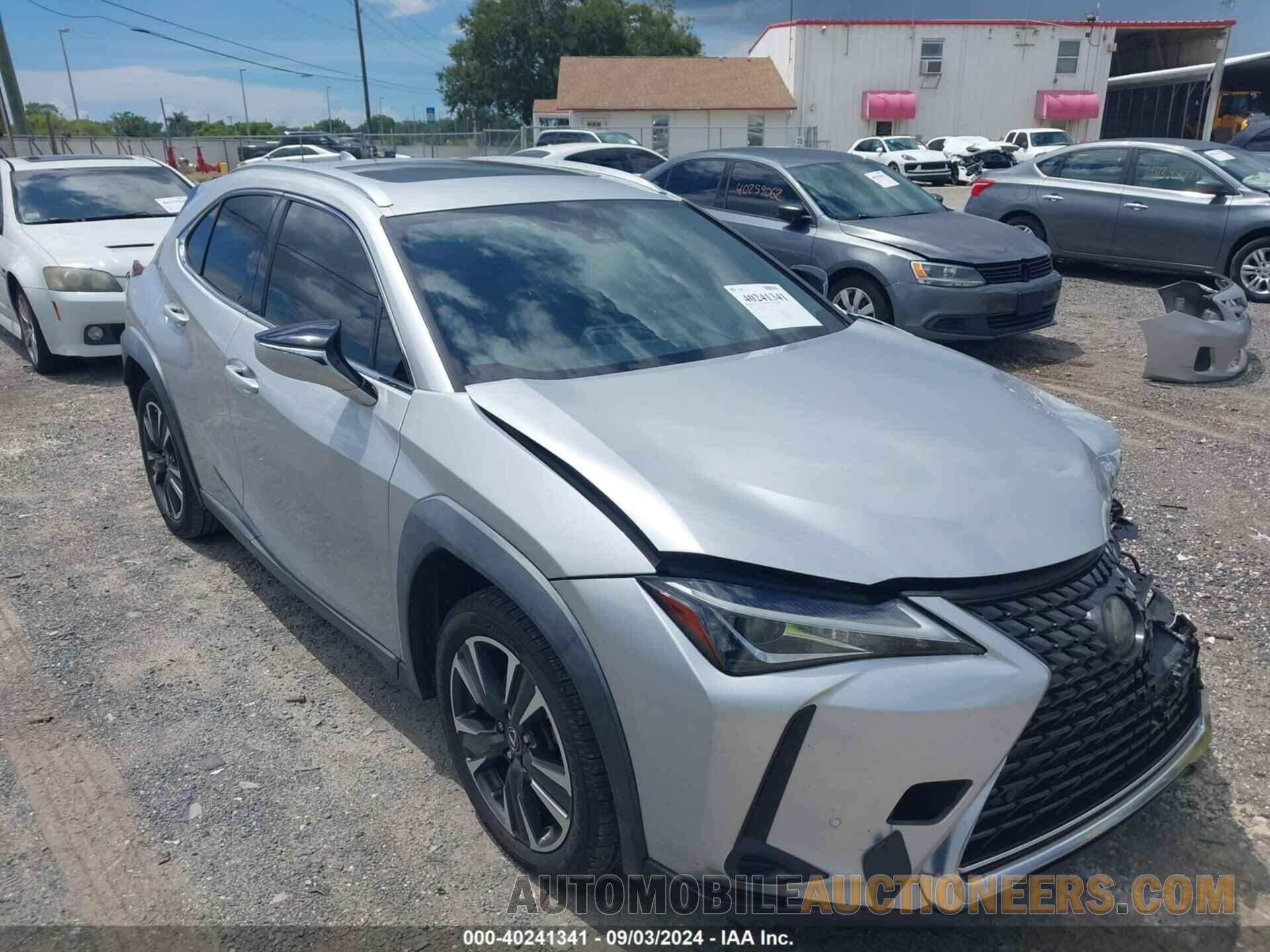 JTHP3JBHXL2024019 LEXUS UX 200 2020