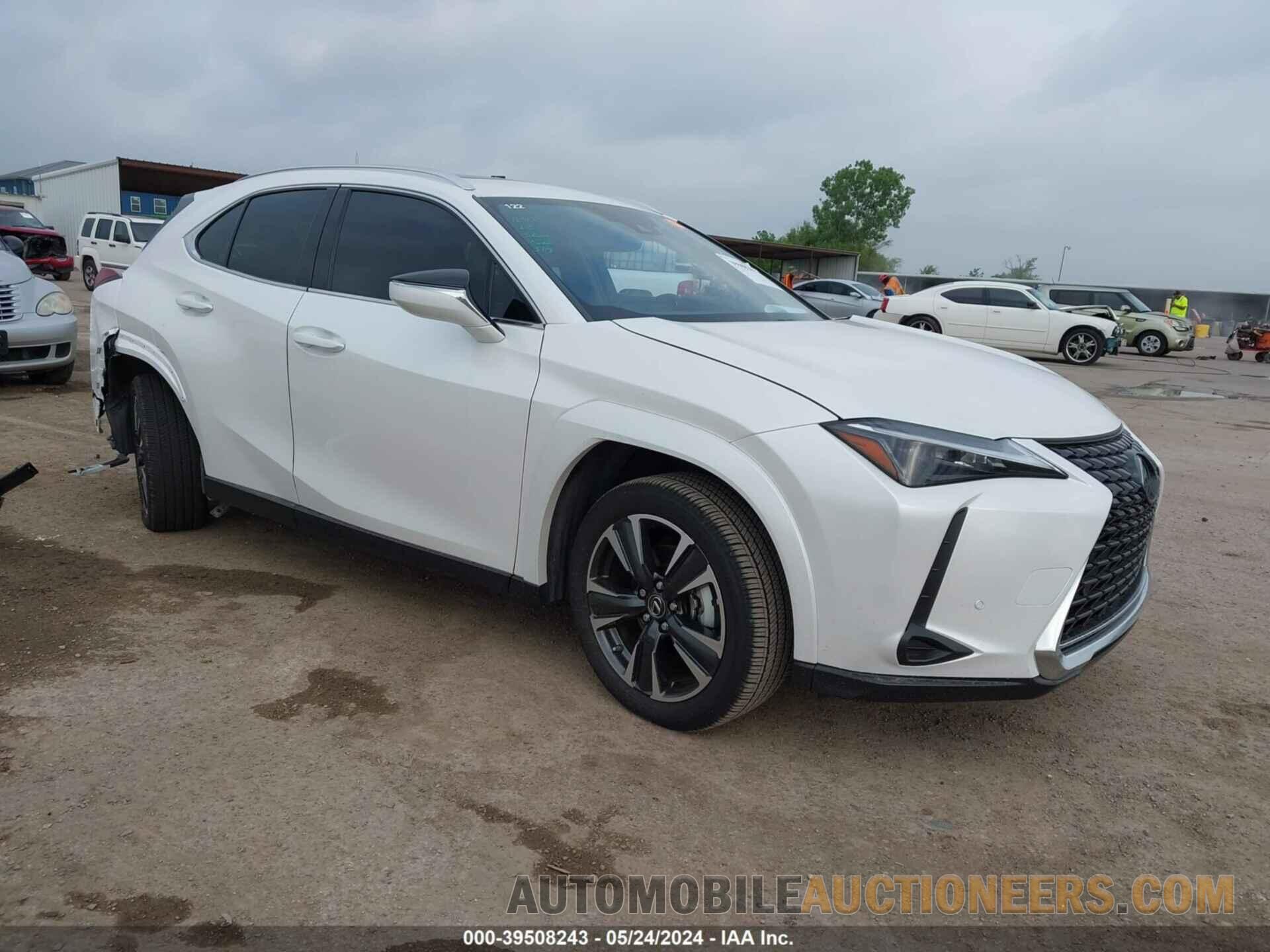 JTHP6JBHXR2184143 LEXUS UX 2024