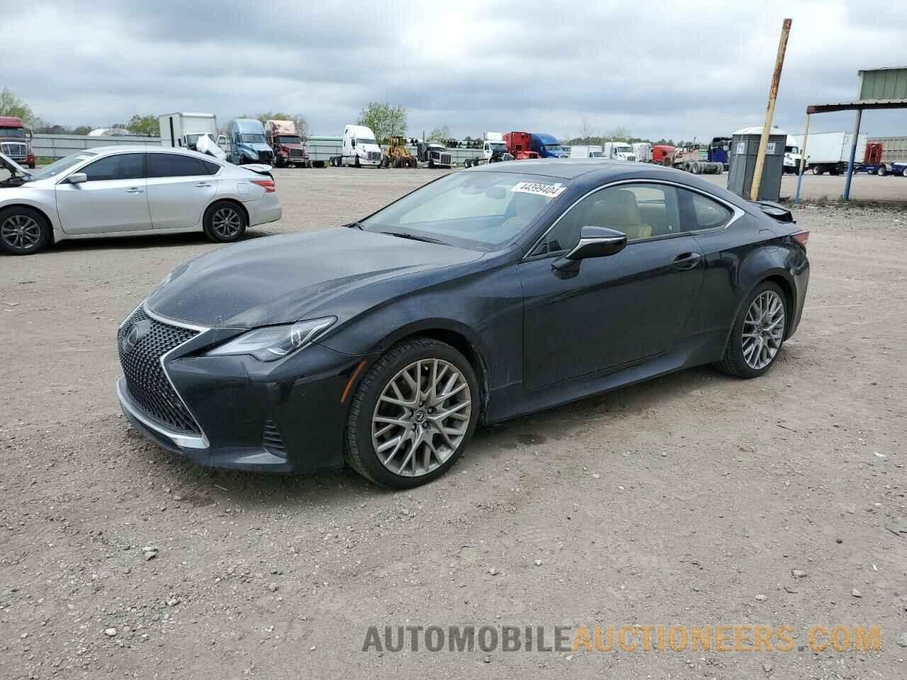 JTHS85BC1K5004830 LEXUS RC300 2019