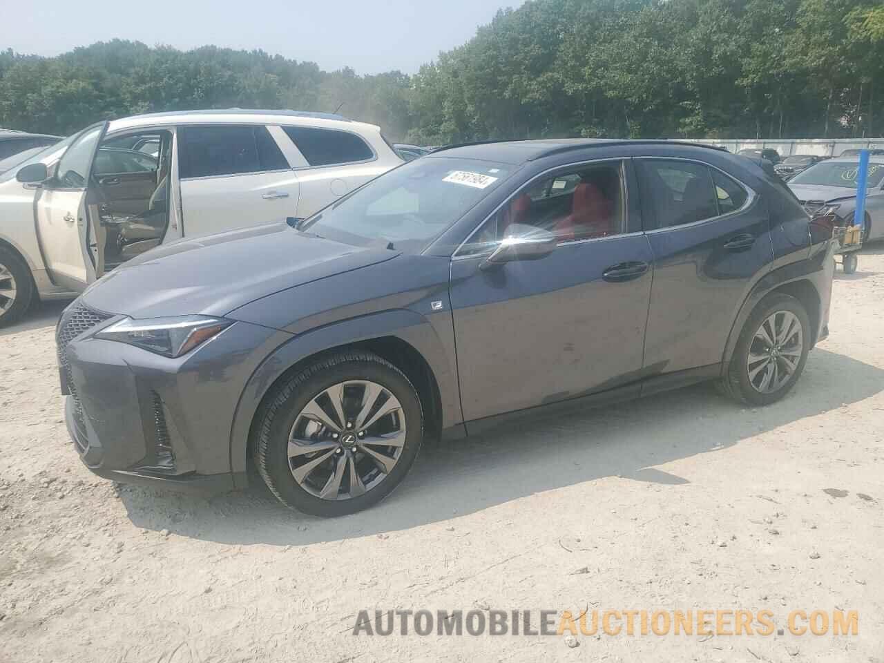 JTHUCJDH3S2001180 LEXUS UX 300H BA 2024