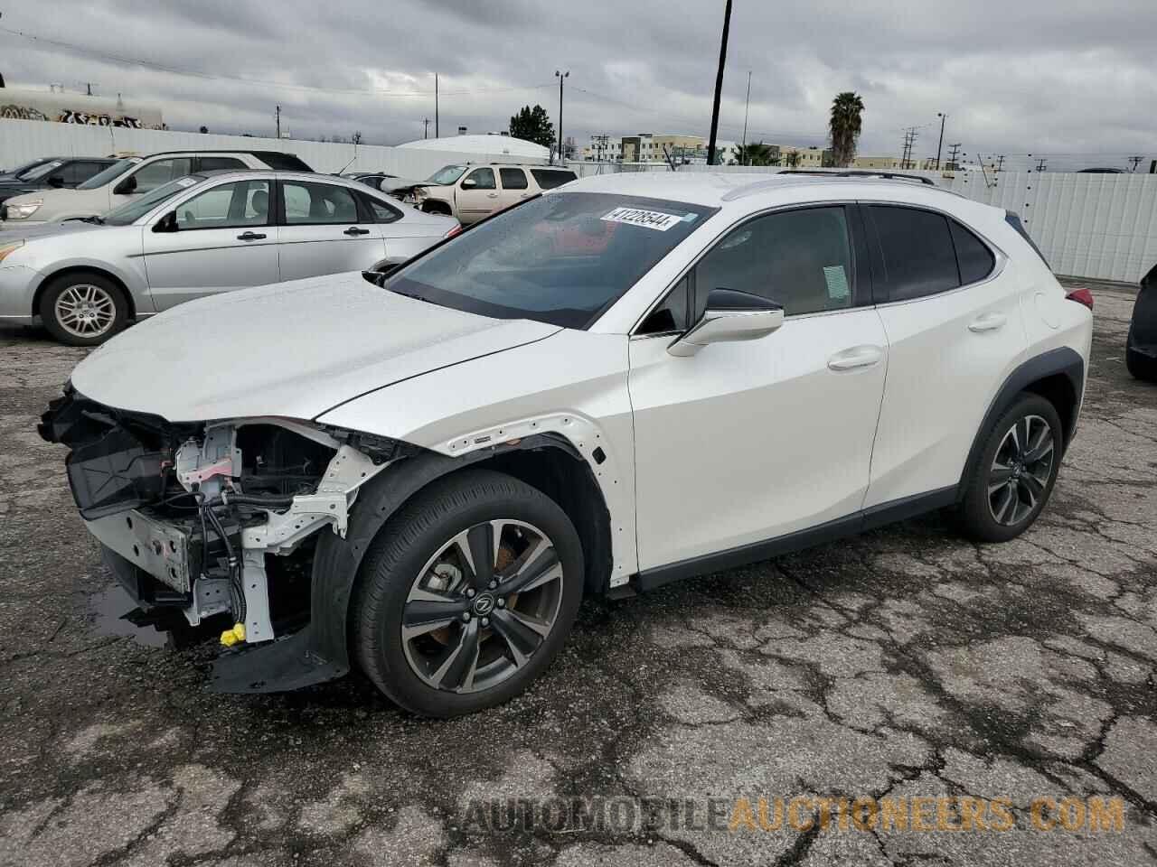 JTHX3JBH2M2034724 LEXUS UX 200 2021