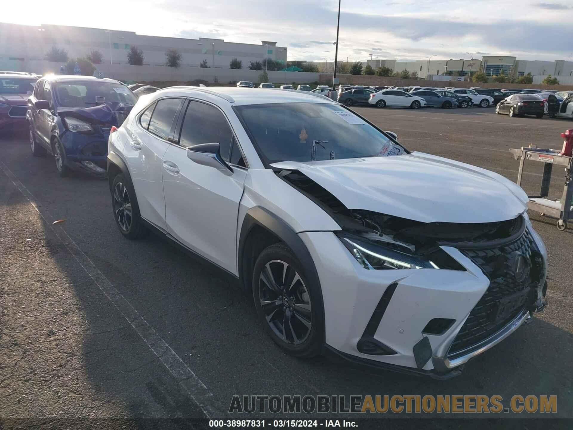 JTHX3JBH3M2035753 LEXUS UX 200 2021