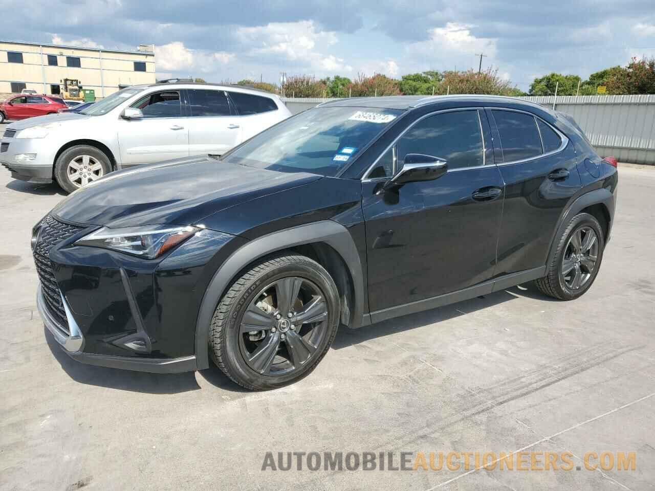 JTHX3JBH5L2021531 LEXUS UX 200 2020