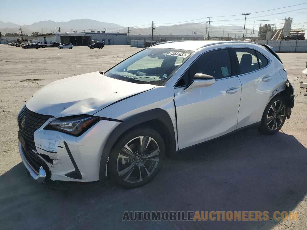 JTHX3JBH6M2034175 LEXUS UX 200 2021