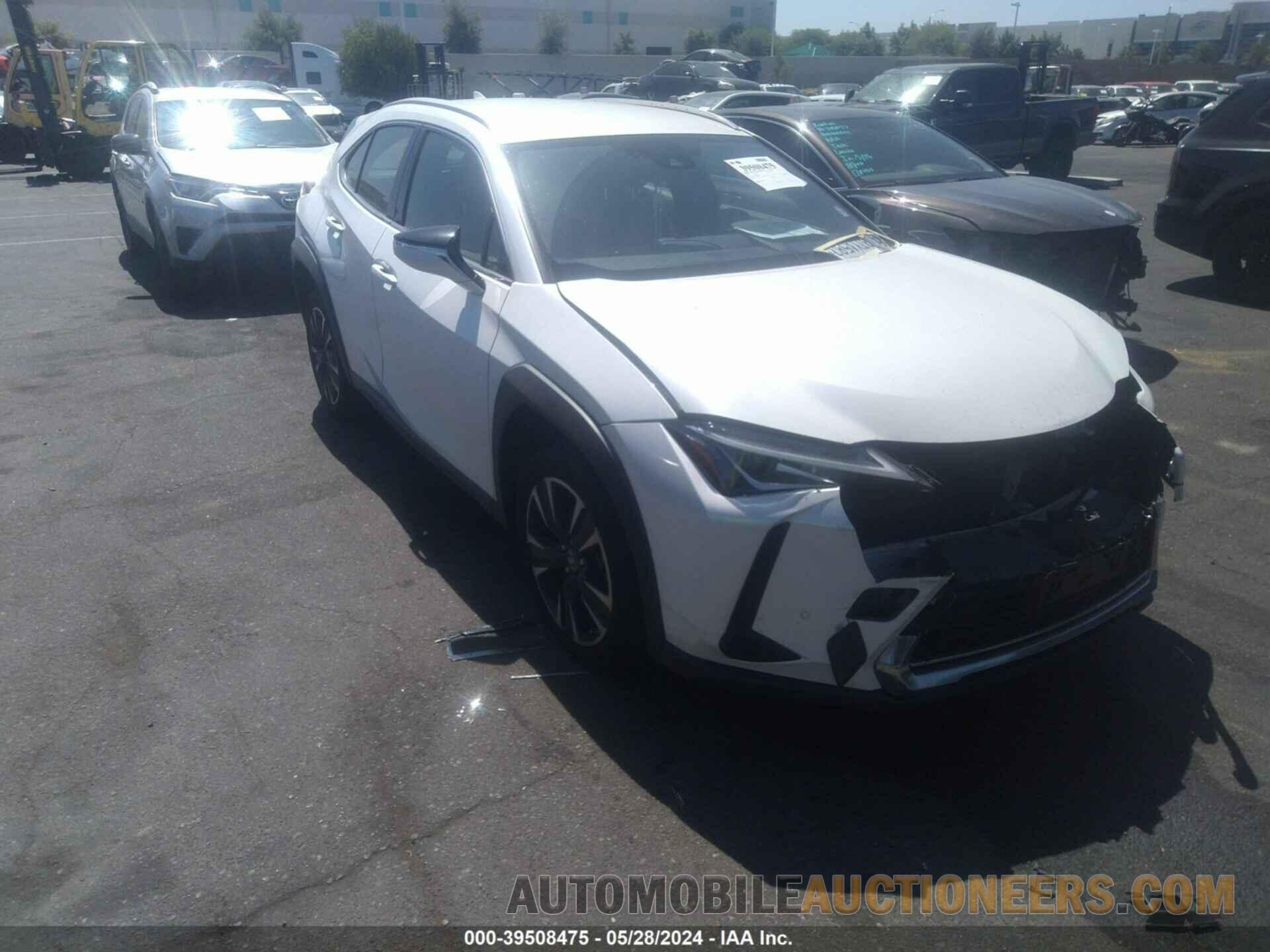 JTHX3JBH7M2033374 LEXUS UX 200 2021