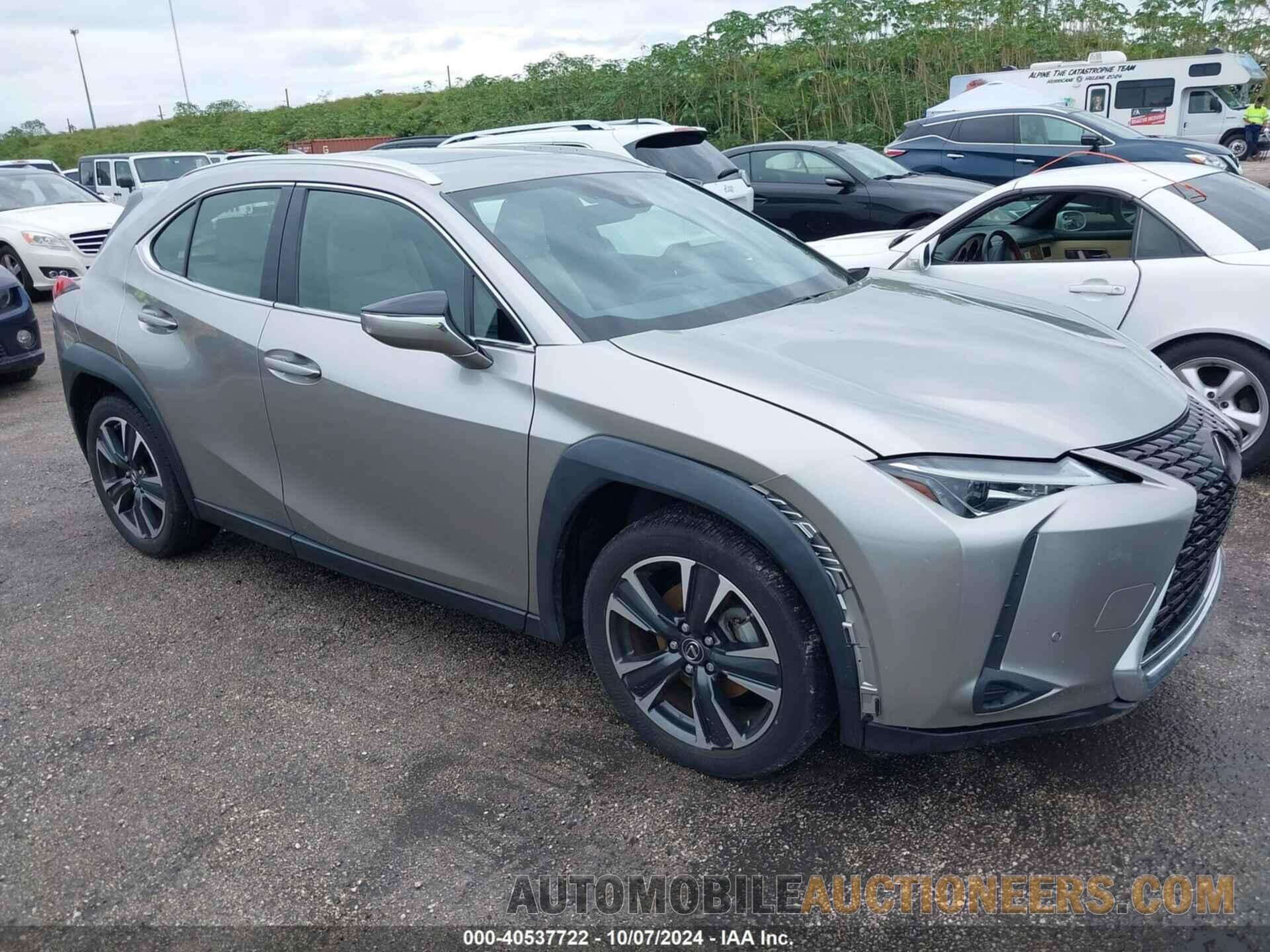 JTHX3JBH8M2032220 LEXUS UX 2021