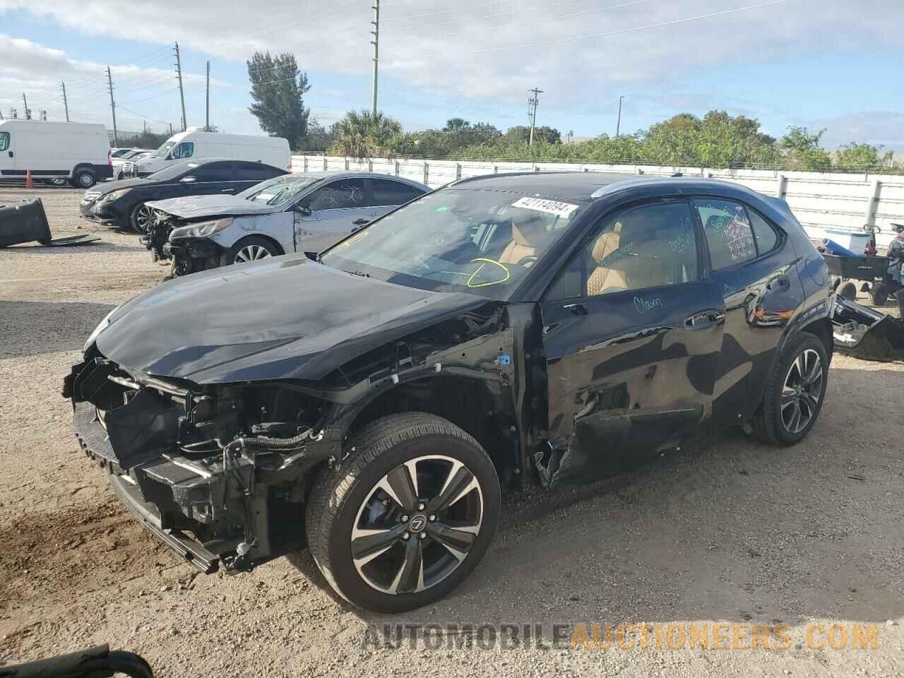 JTHX3JBH9M2037703 LEXUS UX 200 2021