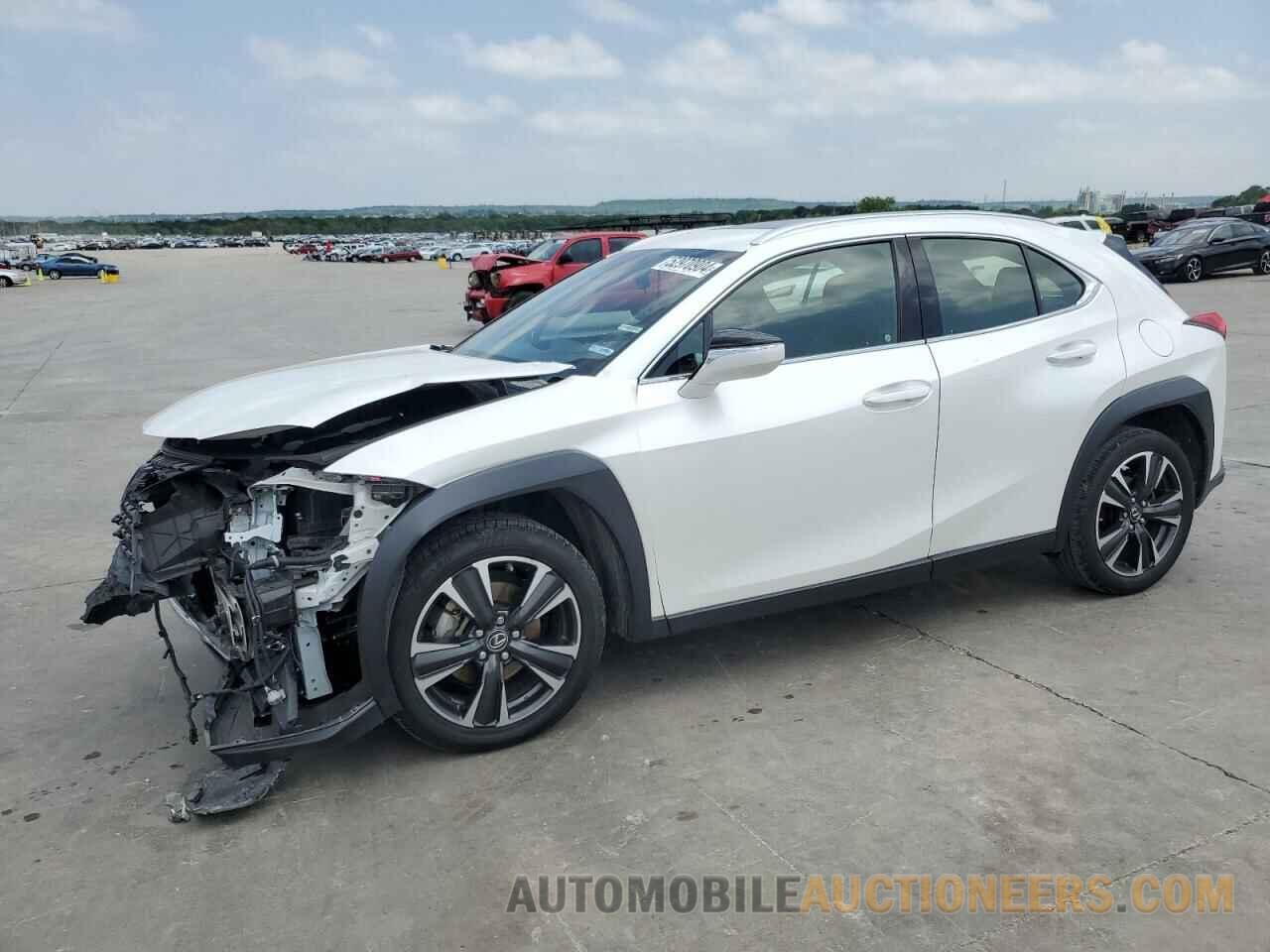 JTHX3JBHXL2025560 LEXUS UX 200 2020