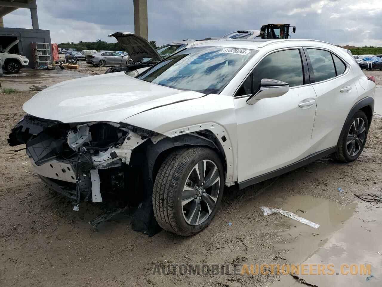 JTHY3JBH2K2017830 LEXUS UX 200 2019