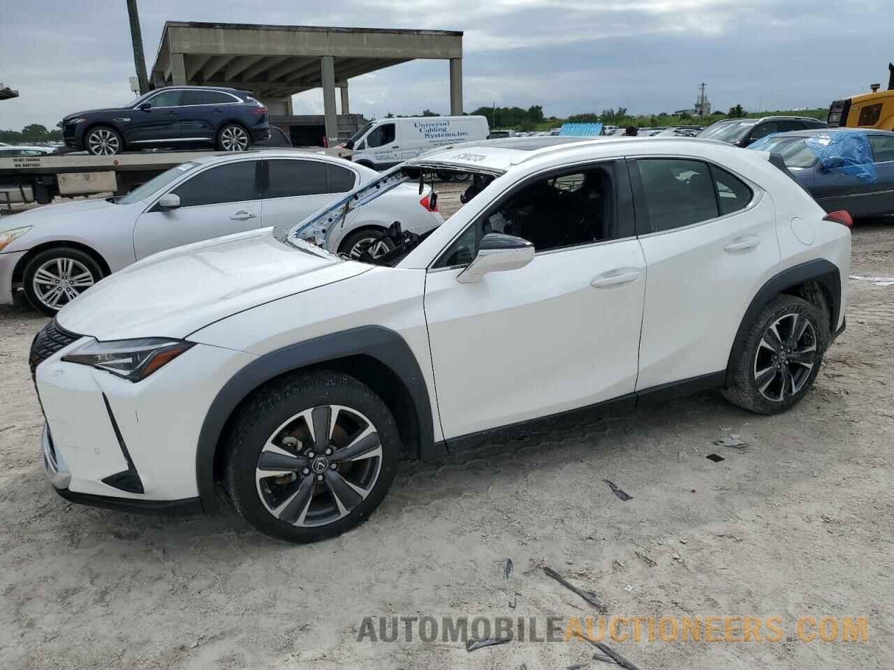 JTHY3JBH3K2001622 LEXUS UX 200 2019