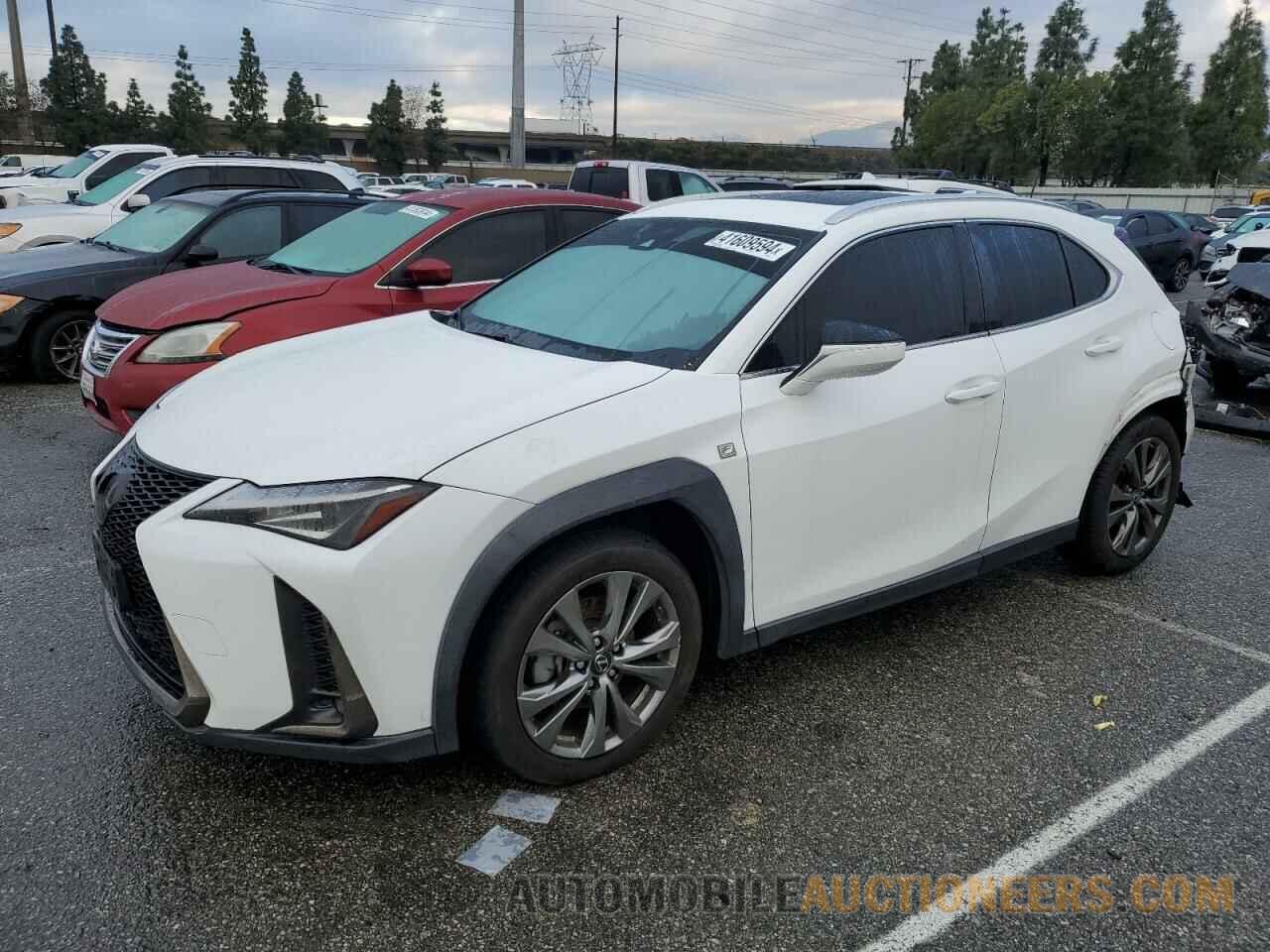 JTHY3JBH3K2001877 LEXUS UX 200 2019