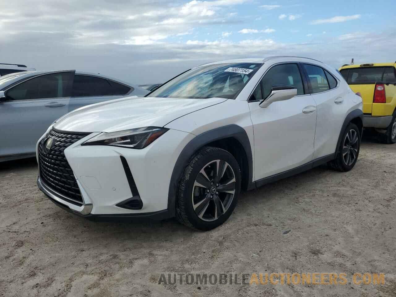 JTHY3JBH4K2012256 LEXUS UX 200 2019