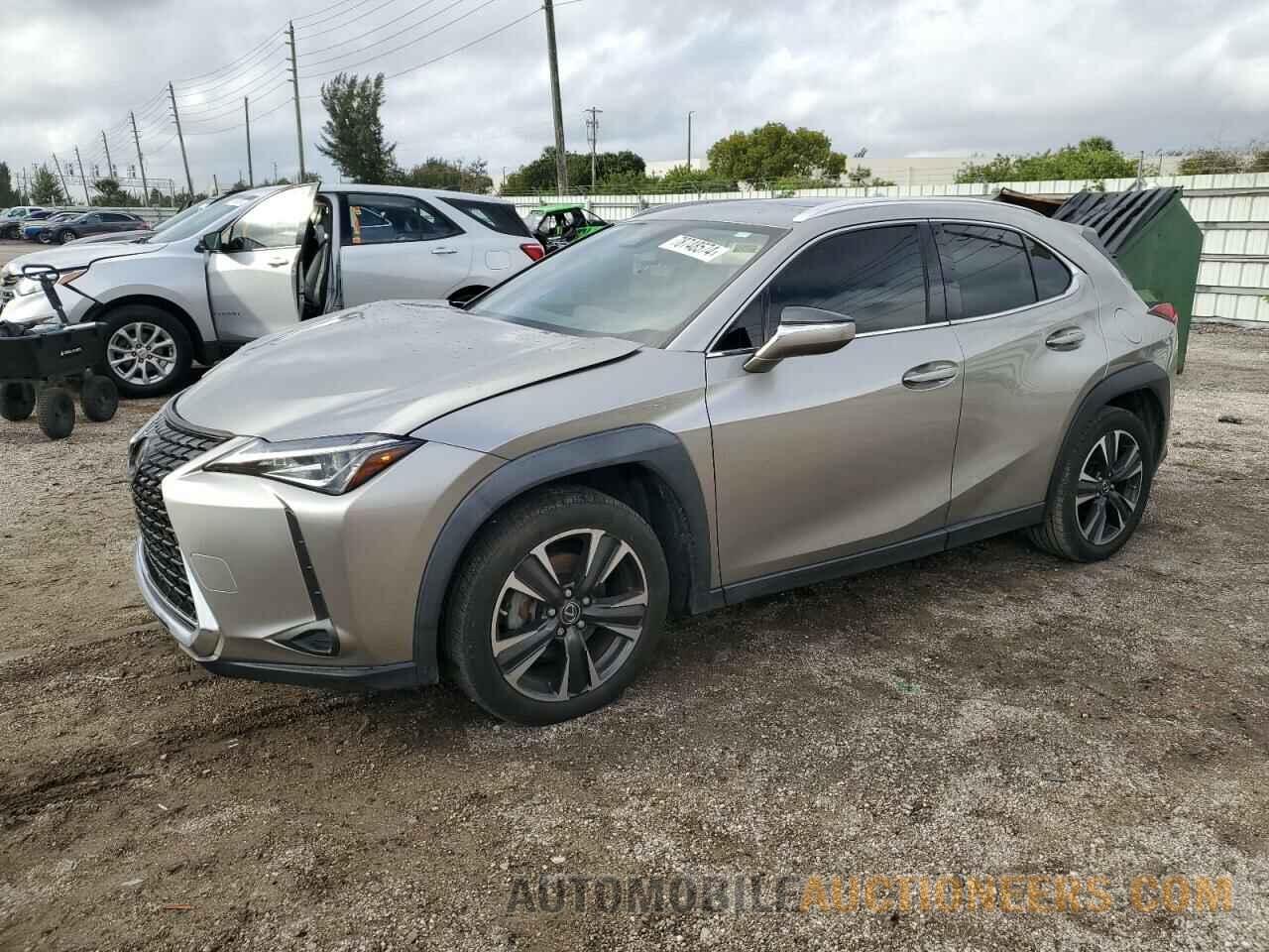 JTHY3JBH4K2020373 LEXUS UX 200 2019