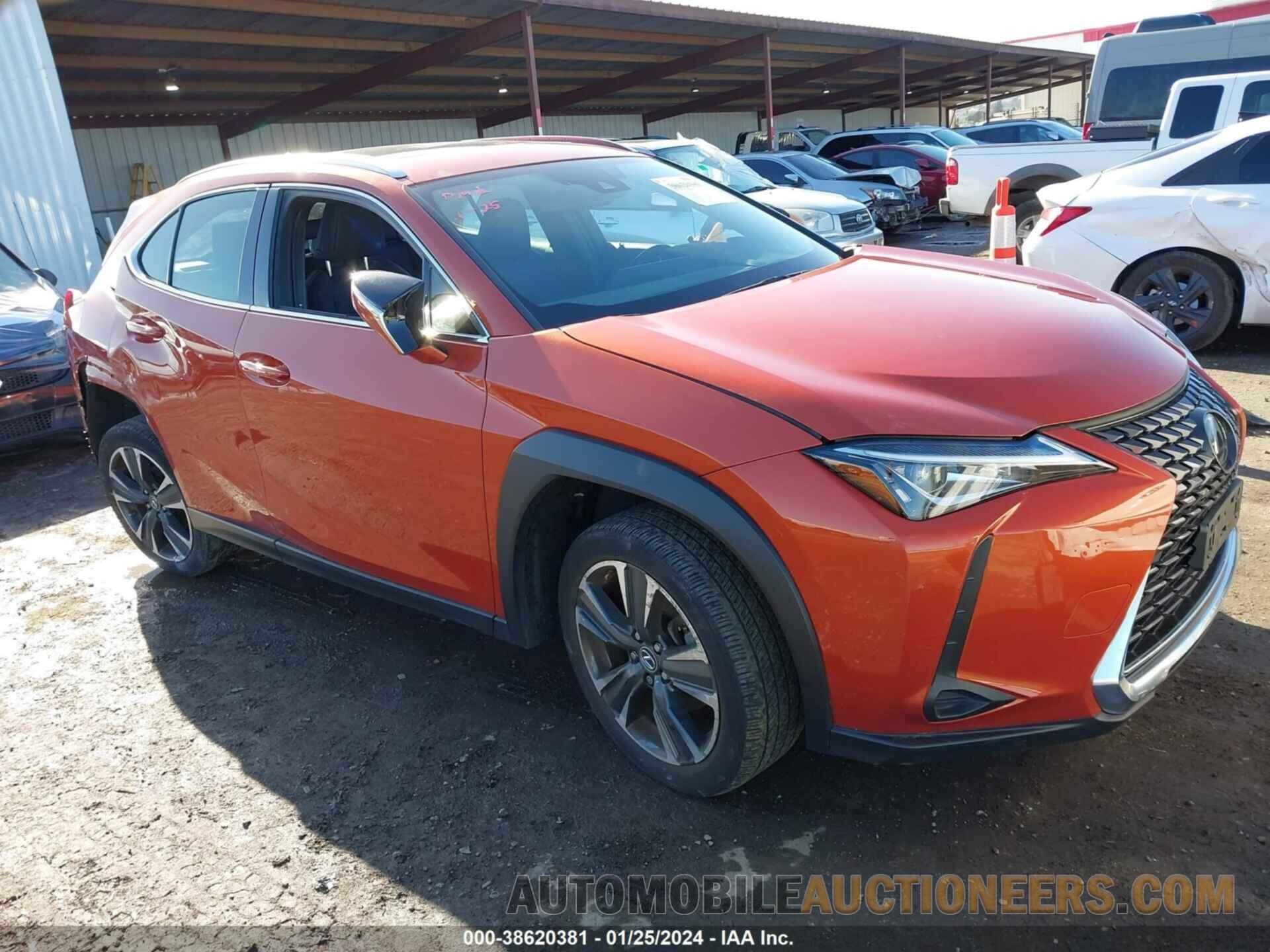 JTHY3JBH5K2000925 LEXUS UX 200 2019