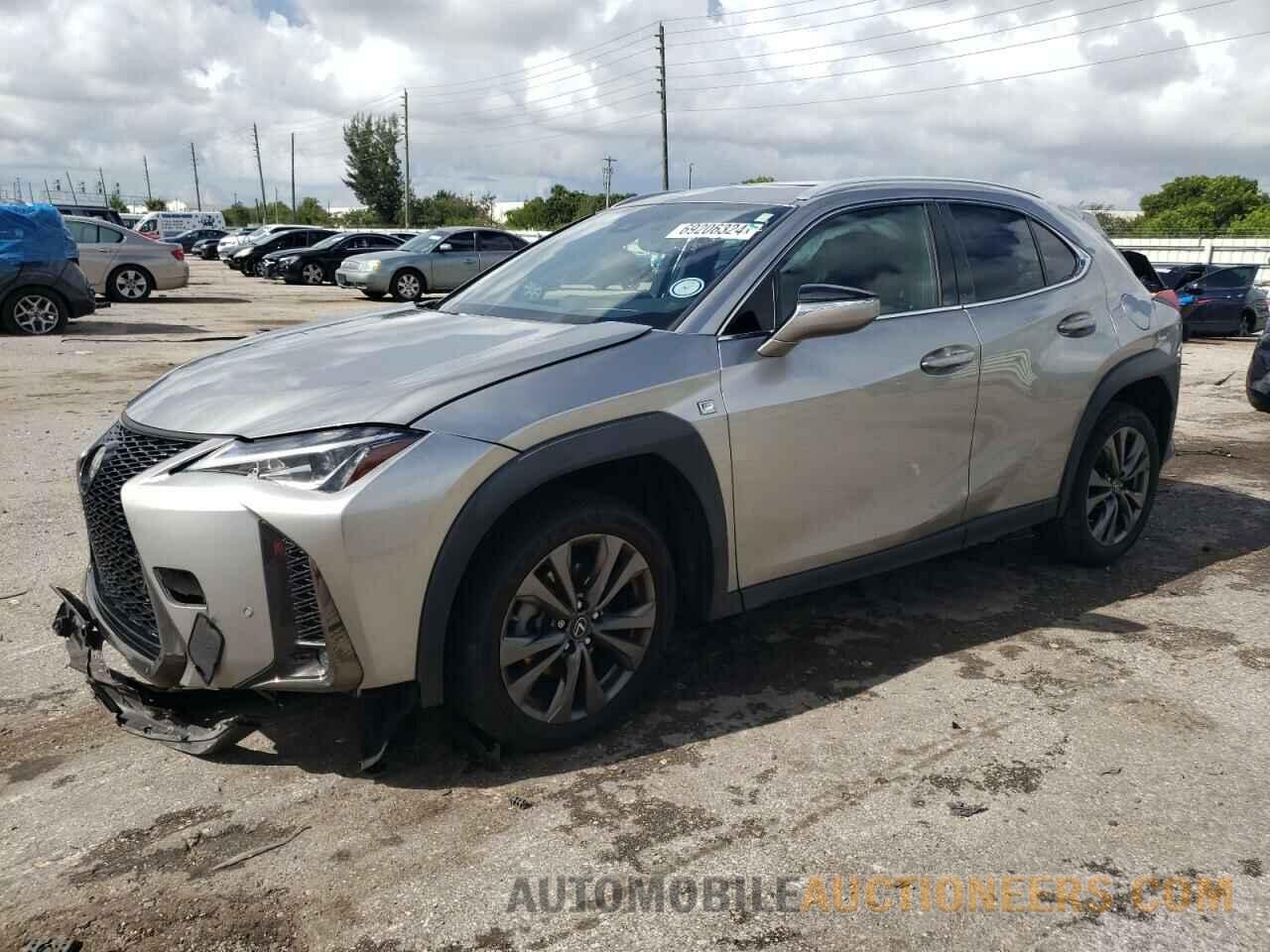 JTHY3JBH6K2000531 LEXUS UX 200 2019