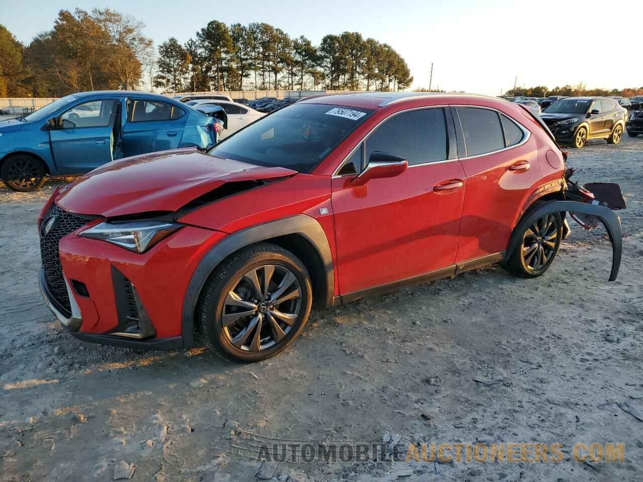 JTHY3JBHXK2001469 LEXUS UX 200 2019